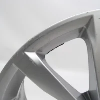 VW-Golf-VII-5G0-felga-17-cali-5G0601025K-oryginalna-Srednica-felgi-17