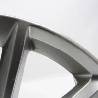 VW-T-Cross-2GM-felga-17-cali-2GM601025D-oryginalna-Rozstaw-srub-5x100