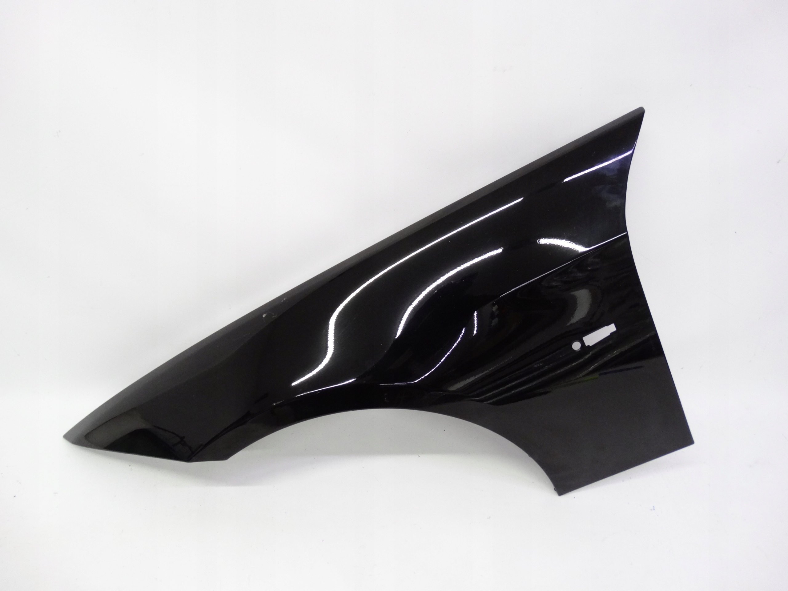 Second image of BMW 3 E90 E91 2005-2012 błotnik lewy przedni oryginalny