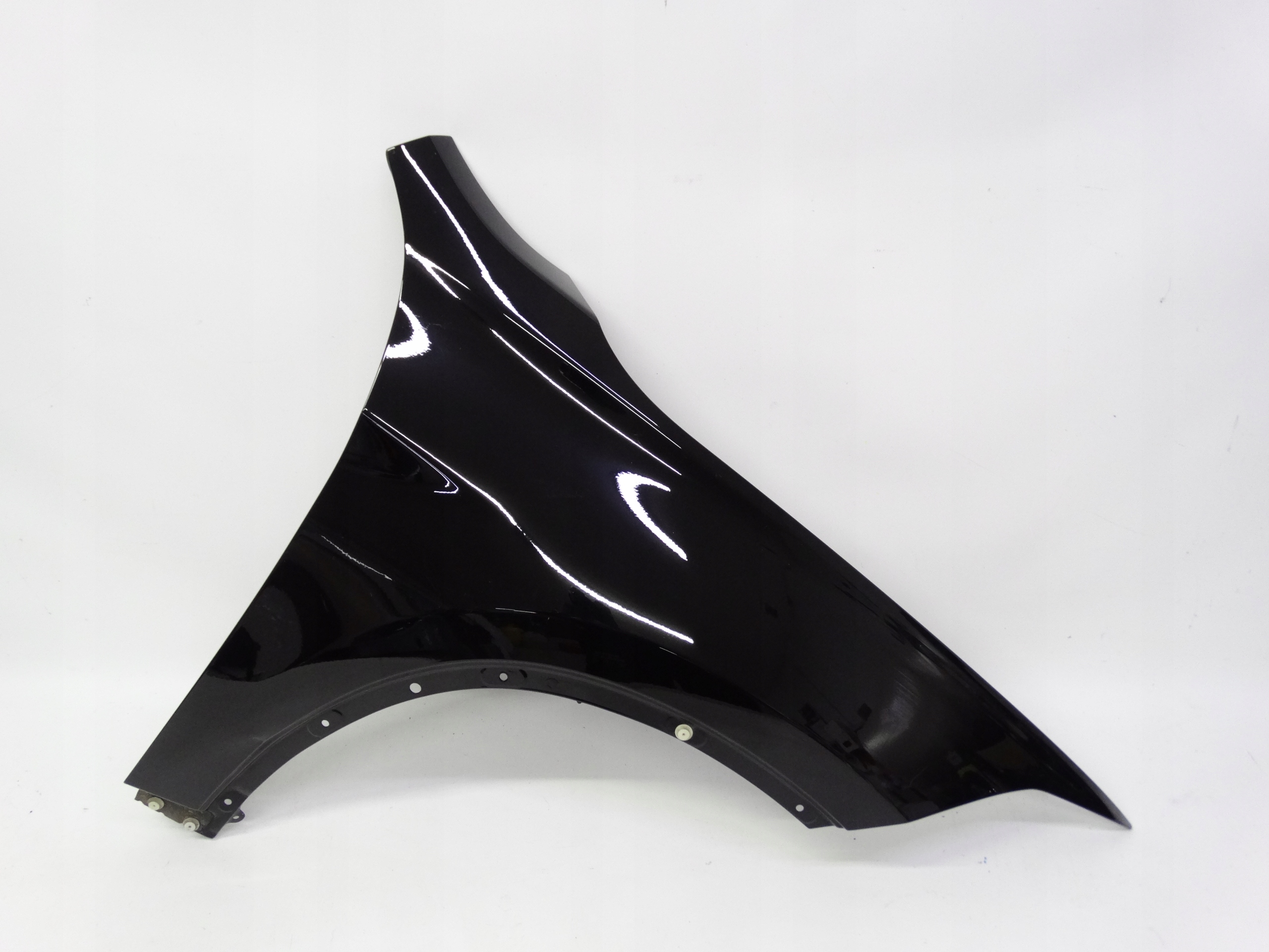 Second image of BMW X1 F48 2015-2022 błotnik prawy przedni oryginalny