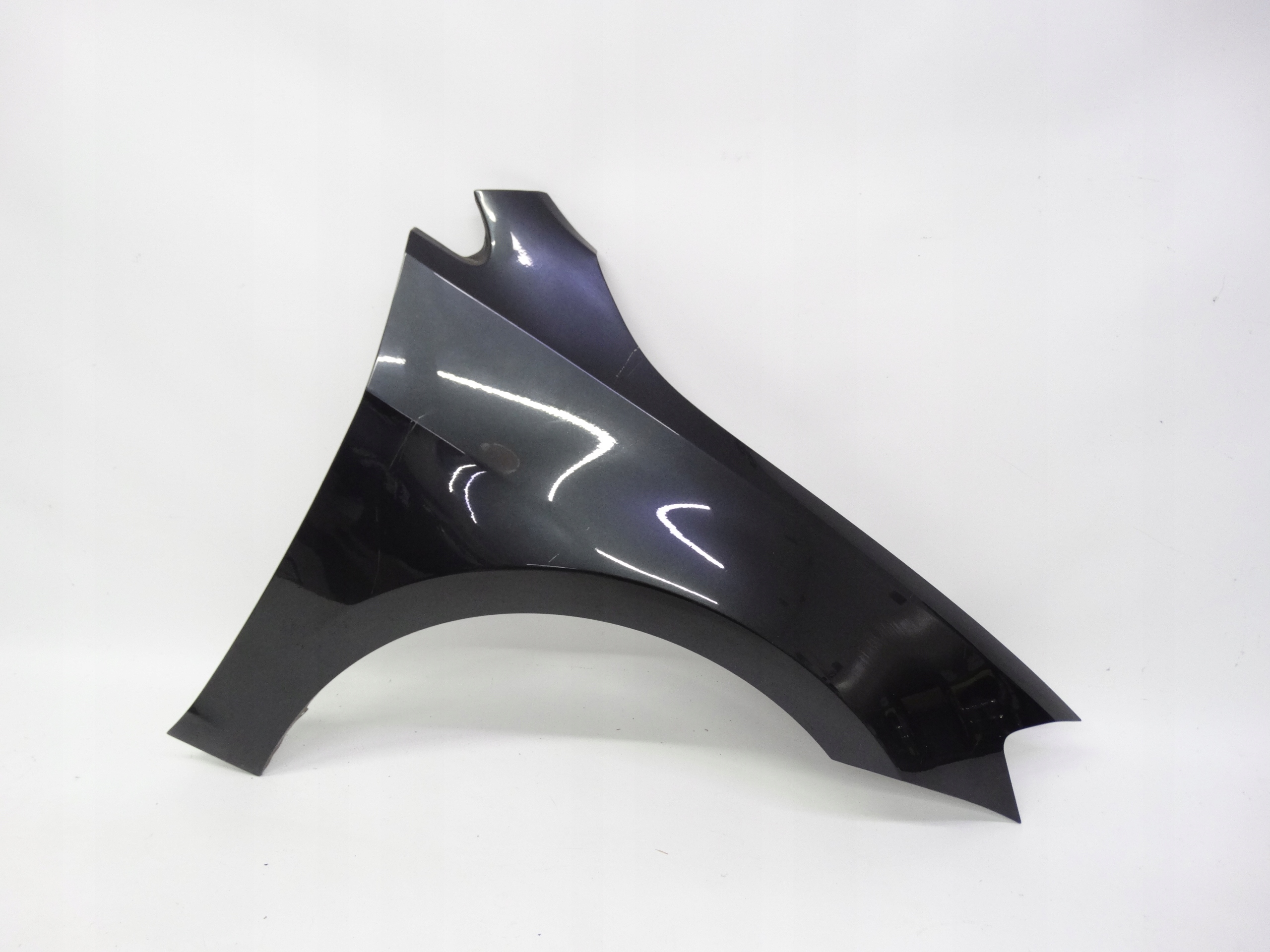 Second image of VW Golf VII 5G 2012-2016 błotnik prawy przedni oryginalny