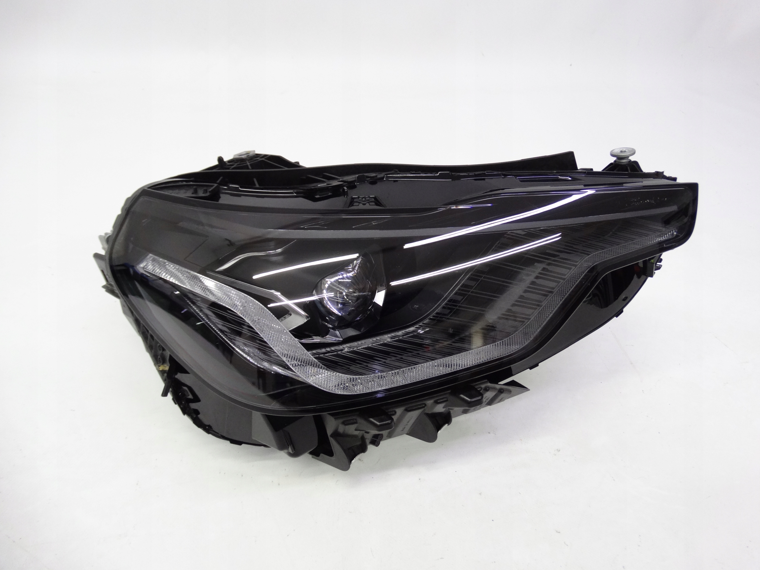 Second image of BMW 2 Coupe G42 2022+ lampa prawa Full LED Shadow Line 8083636 oryginalna