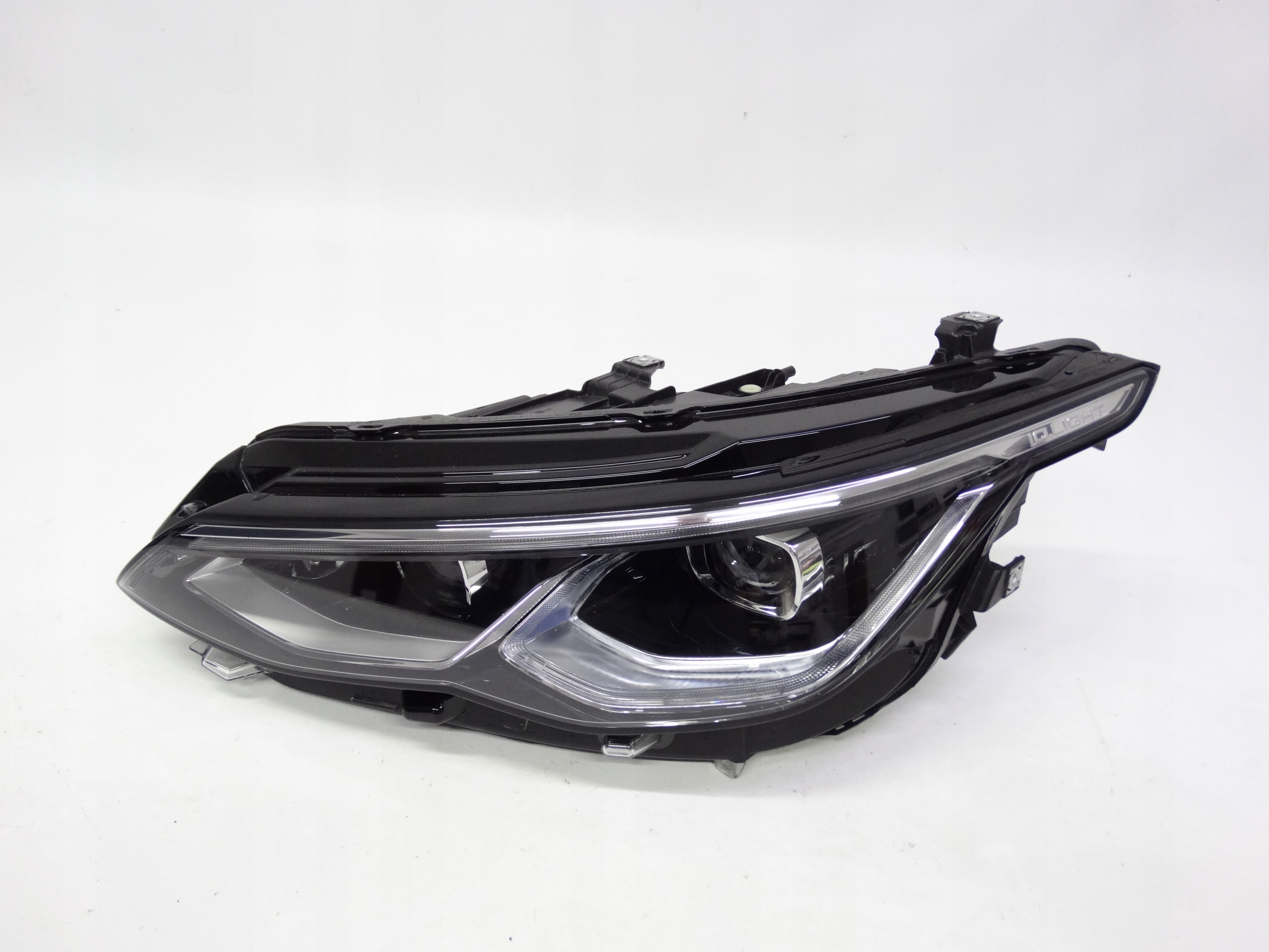 Second image of VW Golf VIII 2020-2024 lampa lewa Full LED IQ Light 5H1941113 oryginalna