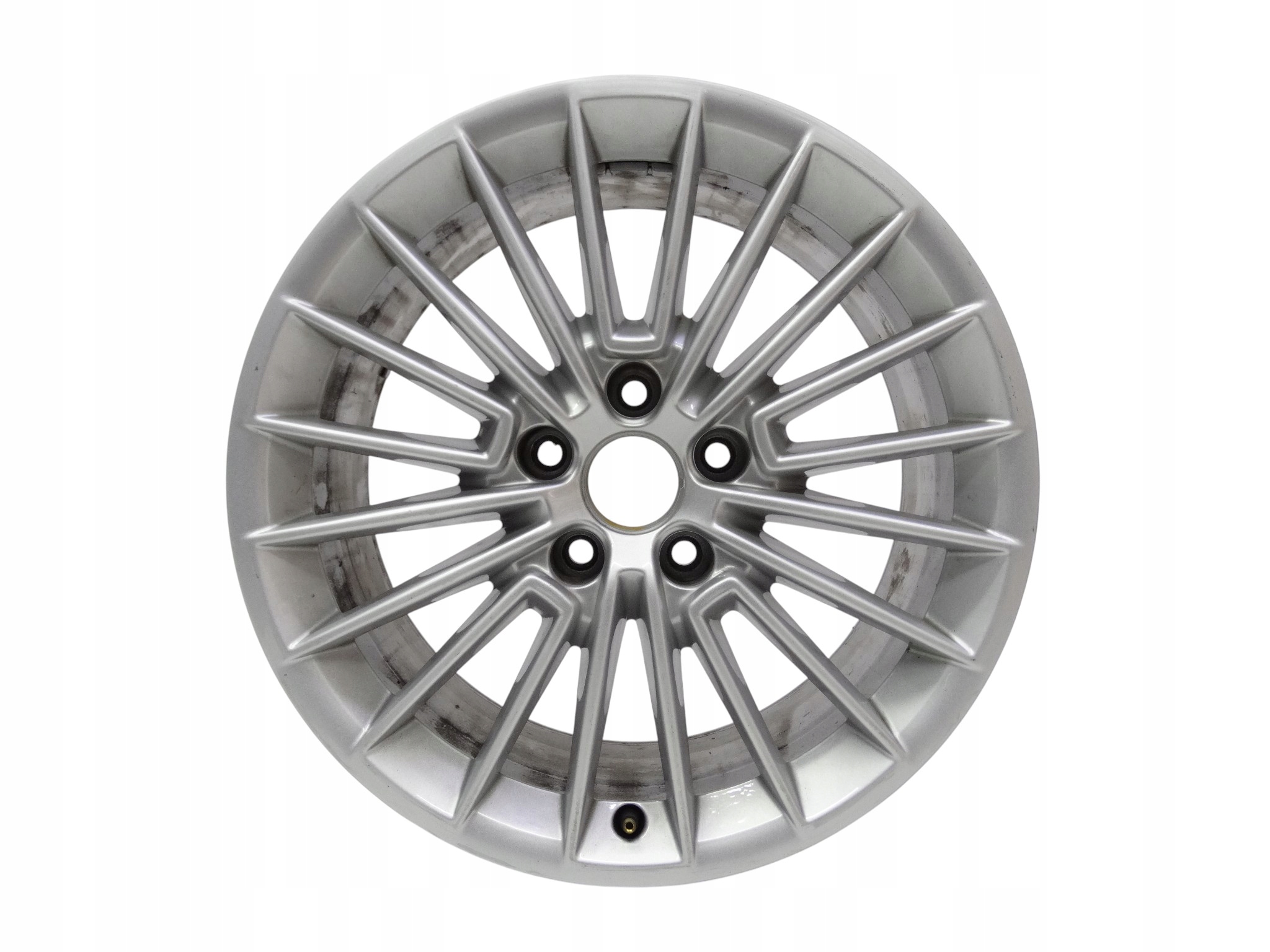 Audi A3 8Y felga 17 cali 8Y0601025B oryginalna