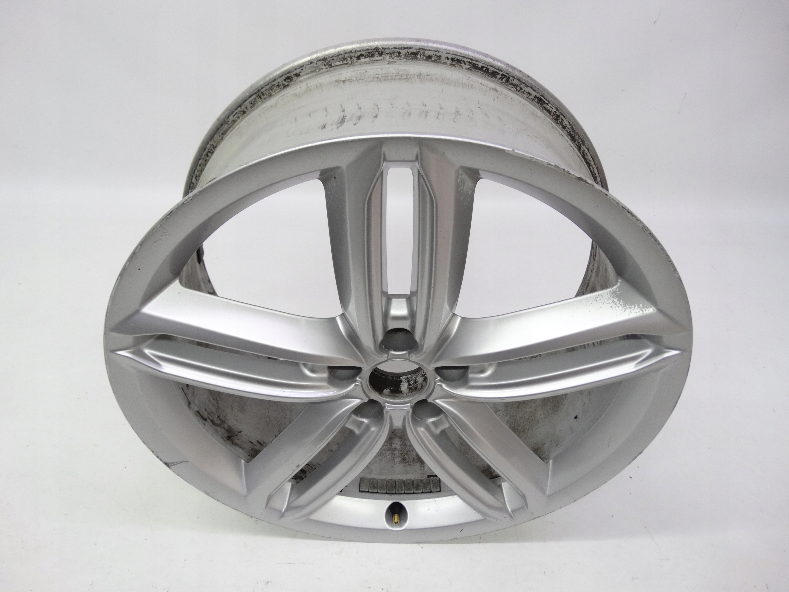 Second image of Audi A6 C7 Allroad 4G felga 20 cali 4G9601025G oryginalna