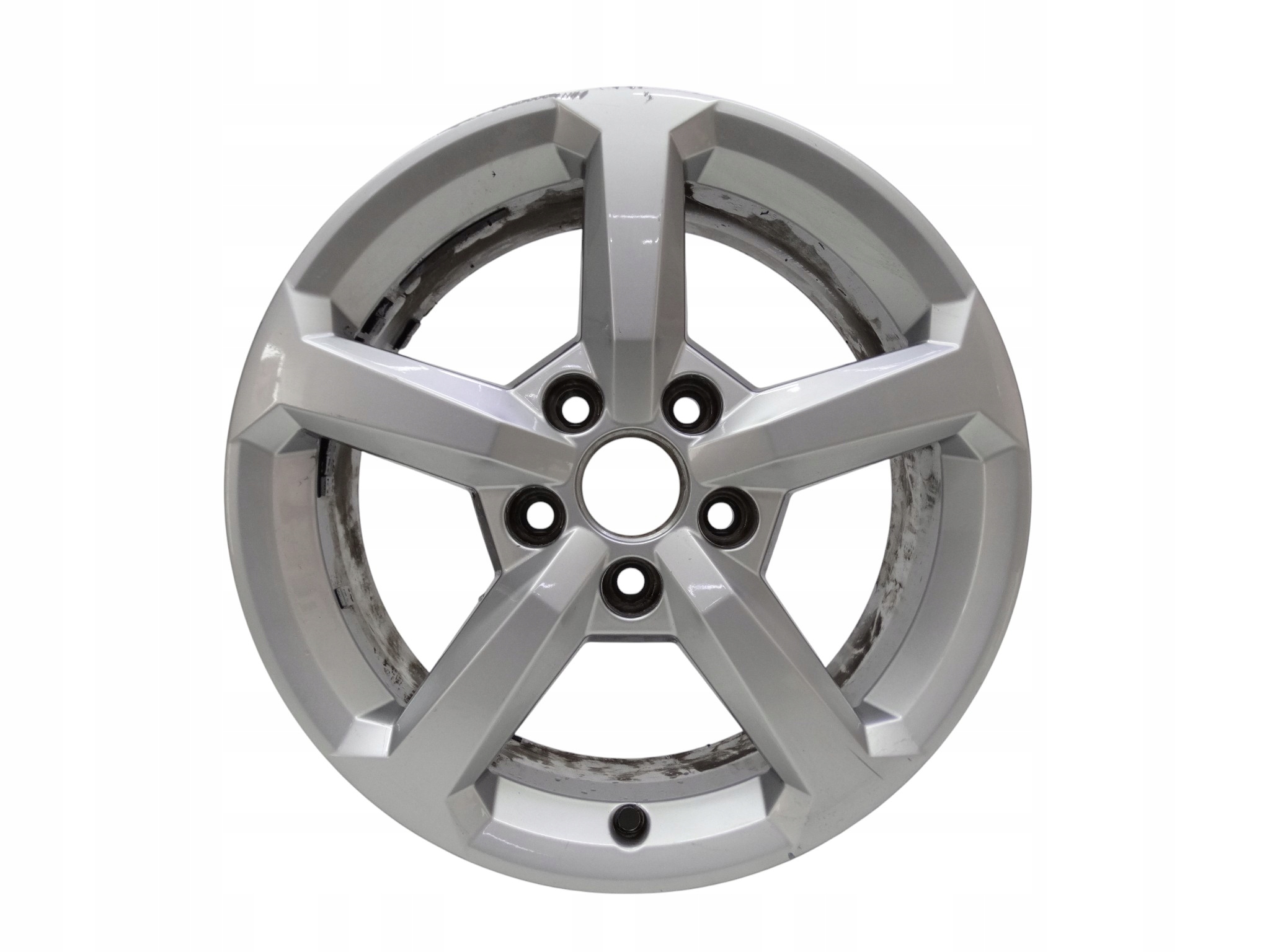 Audi Q2 81A felga 16 cali 81A601025 oryginalna