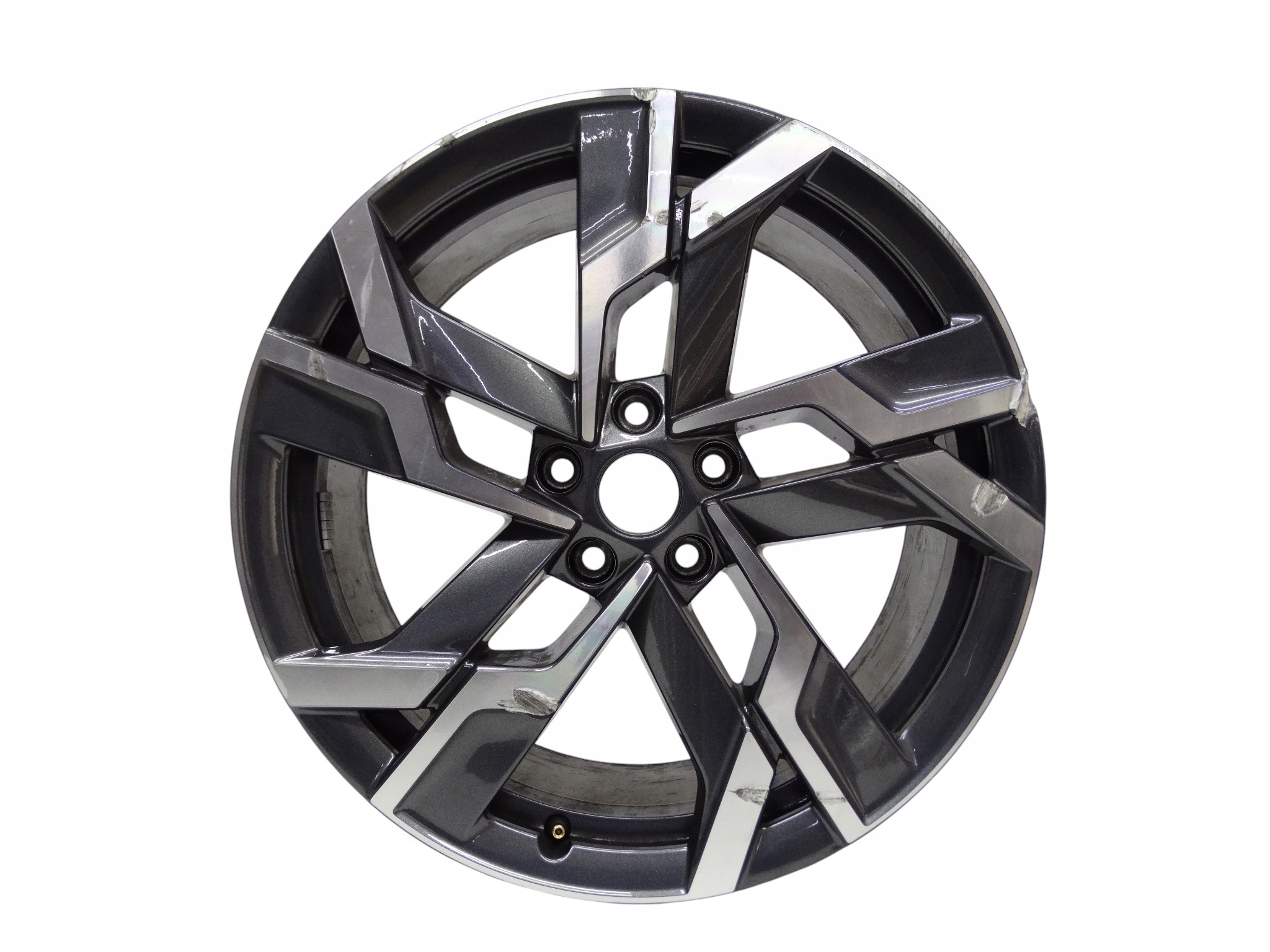 Skoda Karoq 57A felga 19 cali 57A601025AF oryginalna