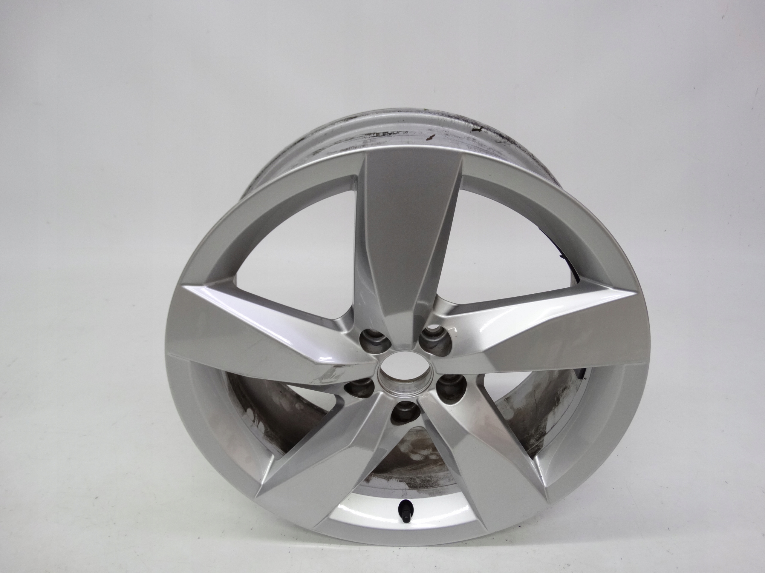 Second image of VW T-Cross 2GM felga 17 cali 2GM601025A oryginalna