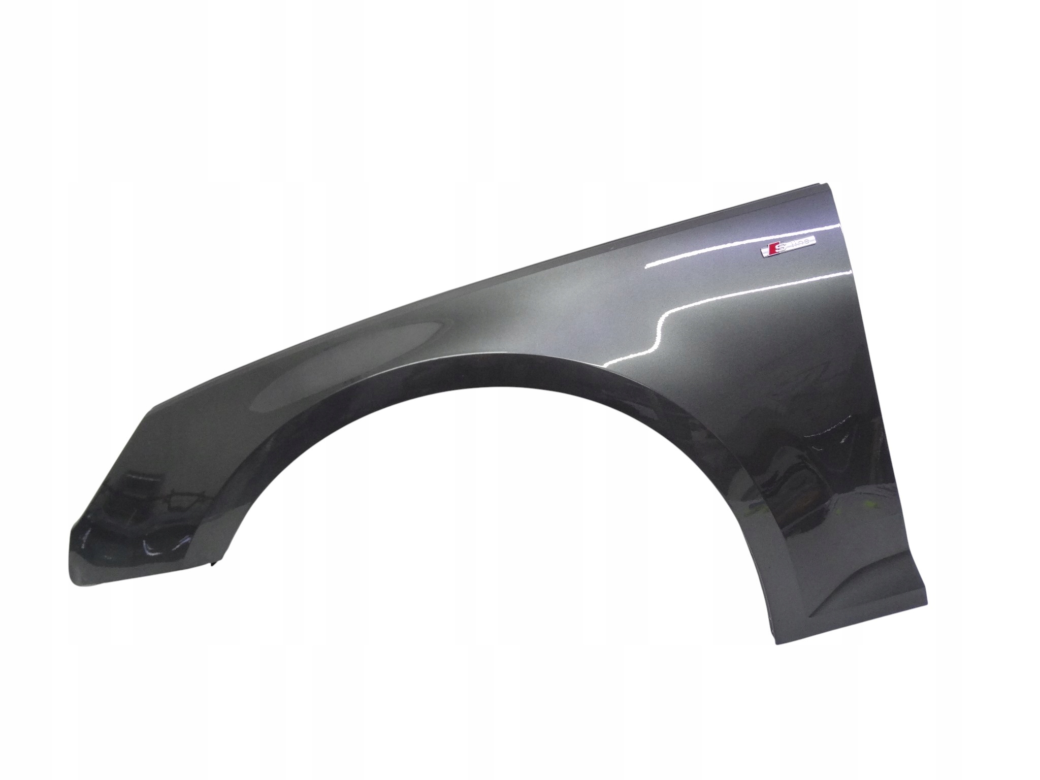 Audi A4 B9 8W0 2015-2019 błotnik lewy przedni oryginalny