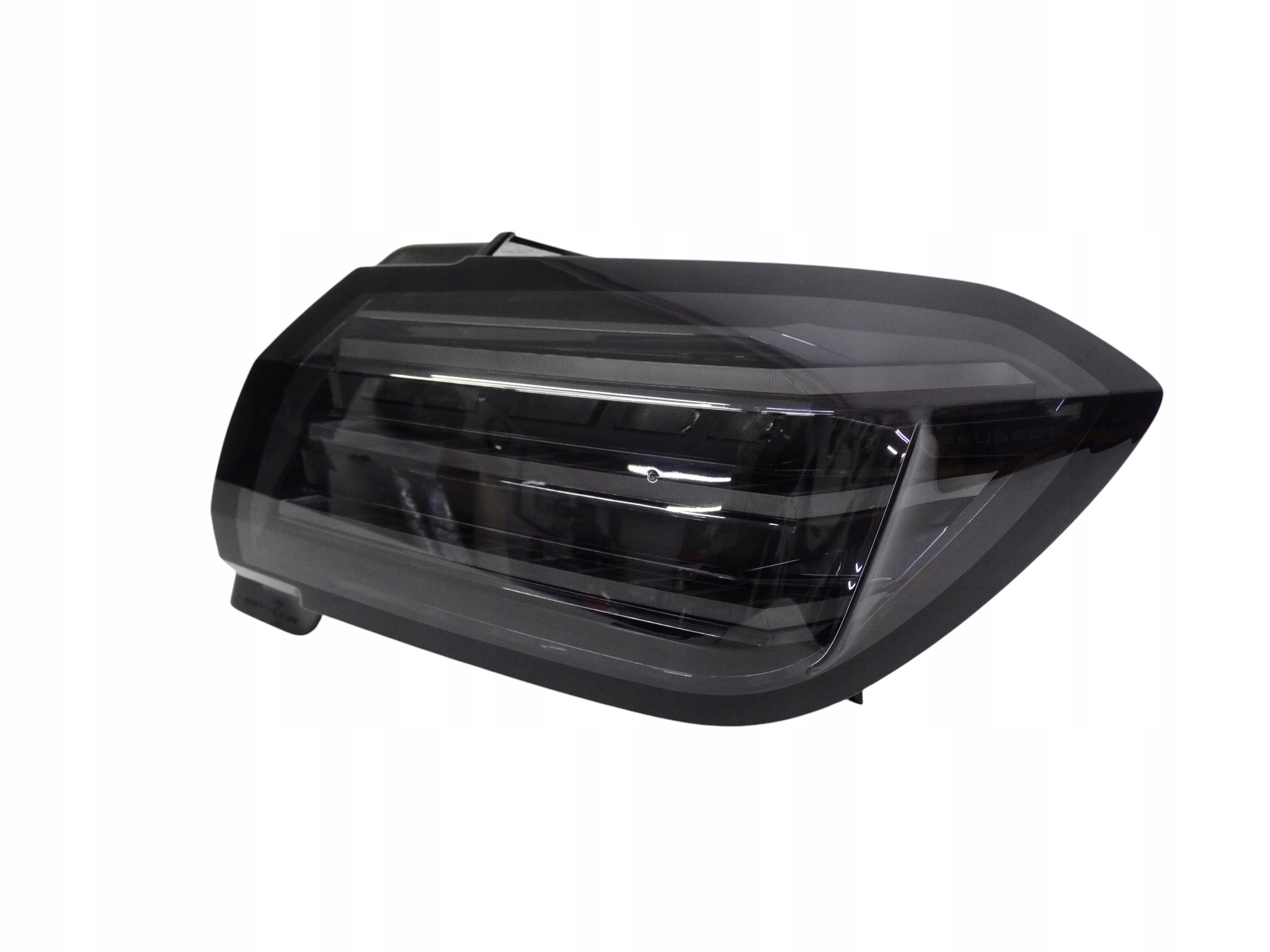 Peugeot 208 II GT Lift 2023+ lampa tylna prawa LED w błotnik 9851064480