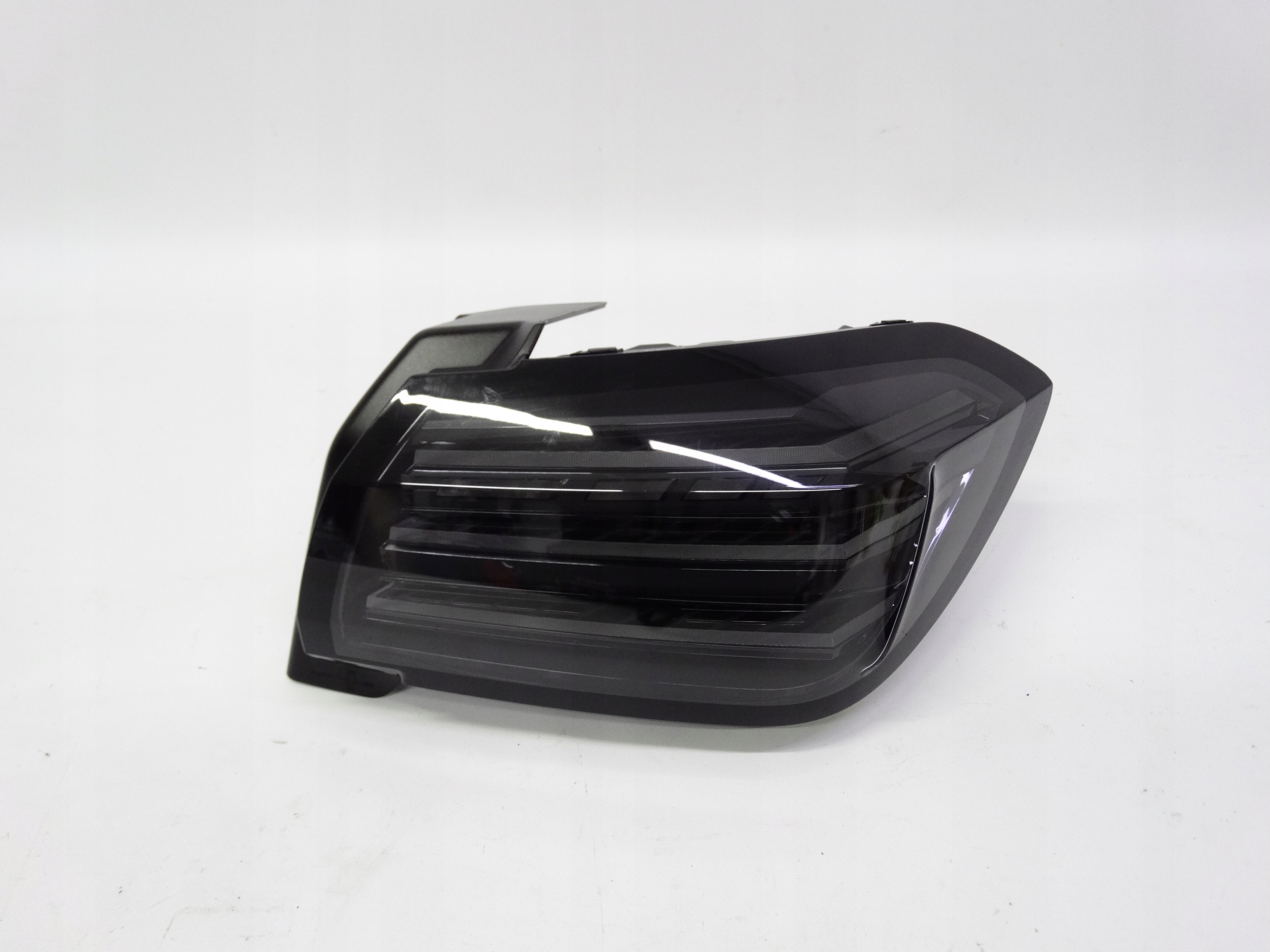 Second image of Peugeot 208 II GT Lift 2023+ lampa tylna prawa LED w błotnik 9851064480