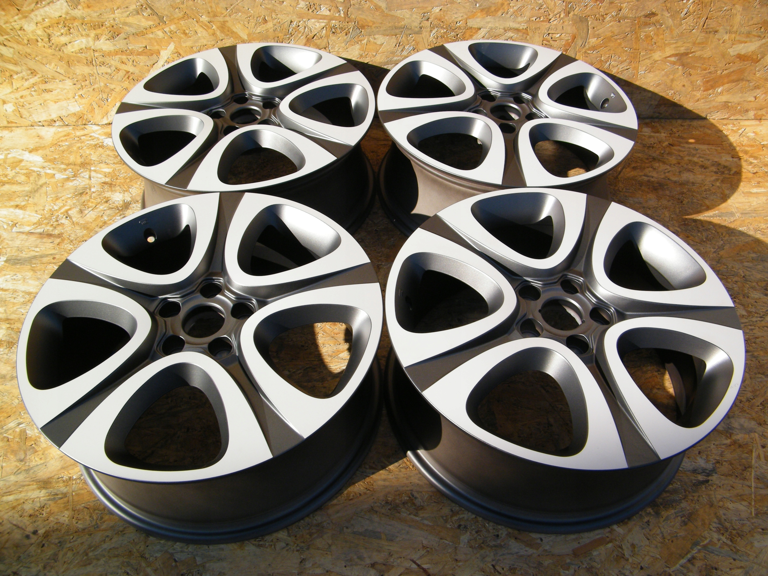 Second image of Fiat 500X 18 cali 50927534 NOWE Beige Matt Bronze