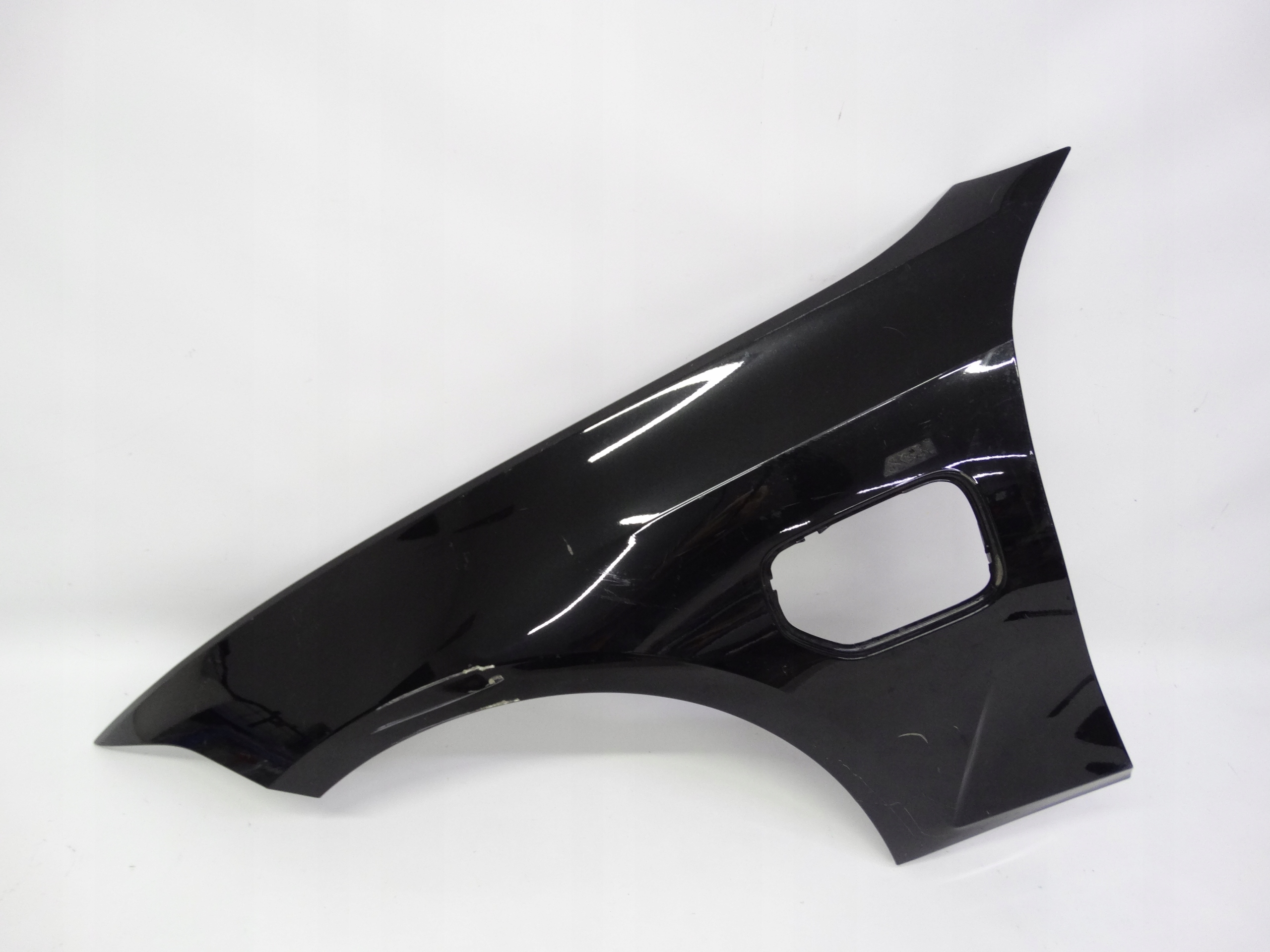 Second image of BMW 3 G20 G21 Hybryda 2018+ błotnik lewy przedni oryginalny