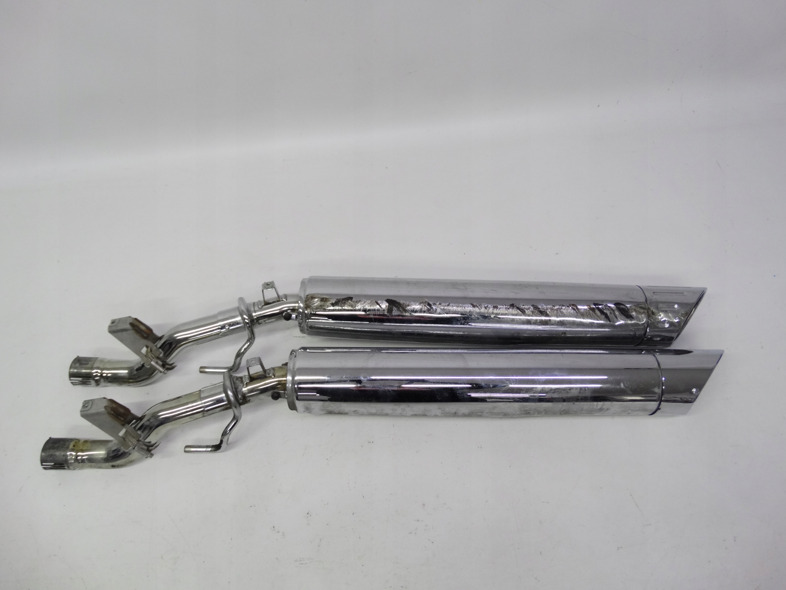 Second image of BMW R 18 Classic K34 K35 2020+ wydech tłumik 9829210 oryginalny