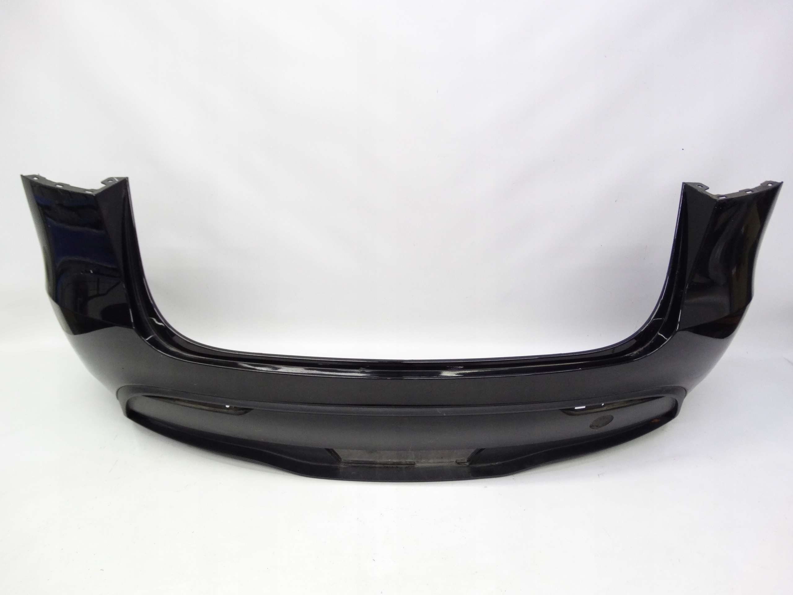 Second image of Tesla Model Y 2020-2025 zderzak tylny oryginalny 1691886-00-A bez PDC