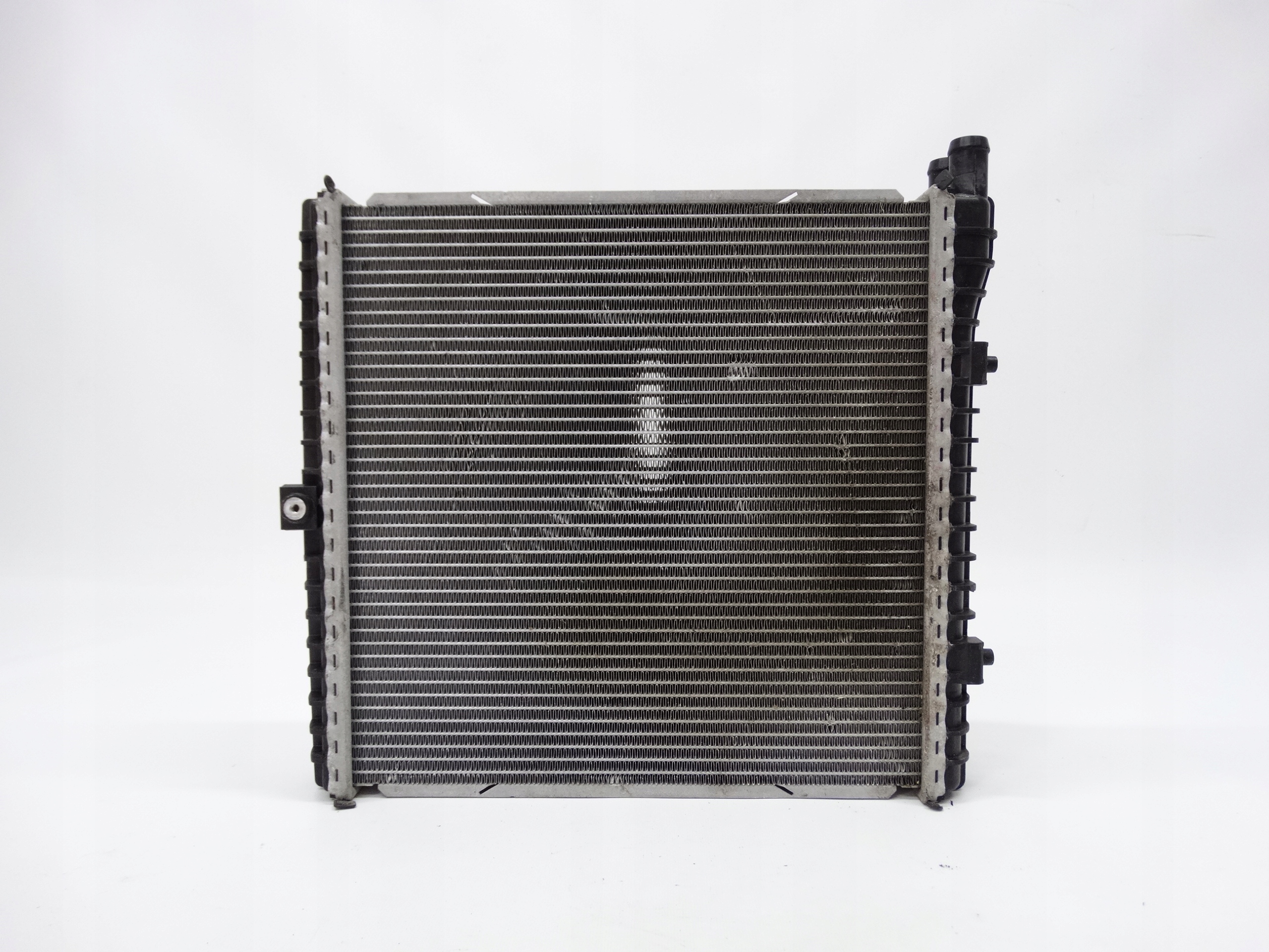 Second image of Porsche Taycan 9J1 20- chłodnica lewa 9J1121251A oryginalna