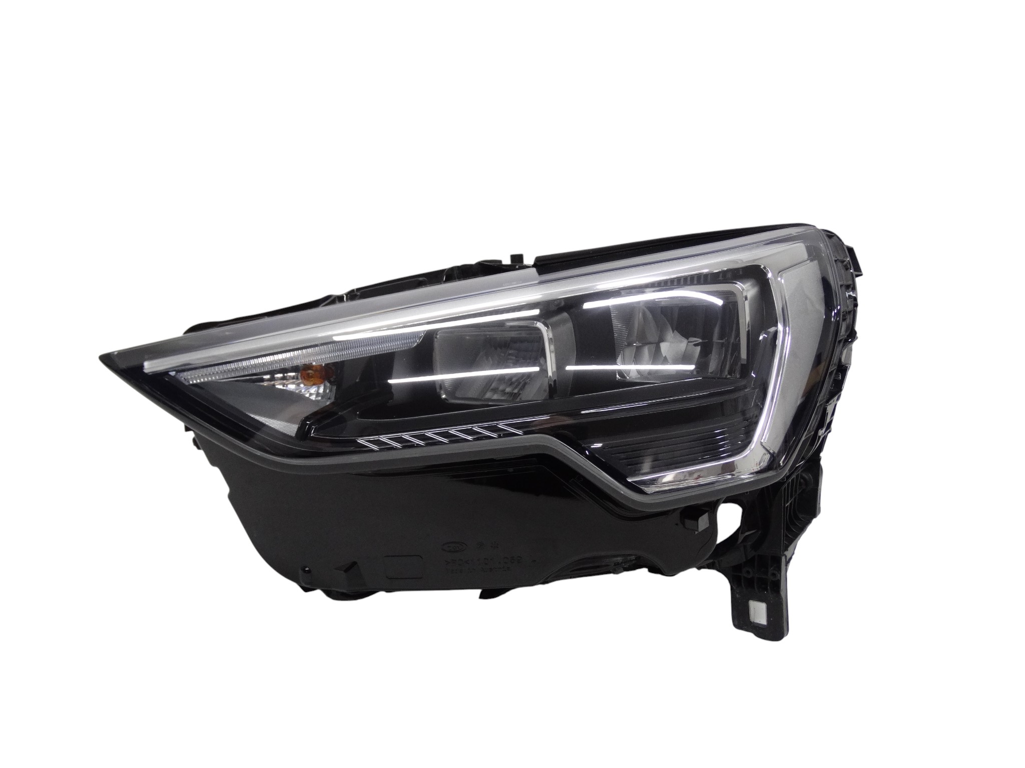 Audi Q3 II 83A 2018-2025 lampa lewa ECO LED 83A941011 oryginalna