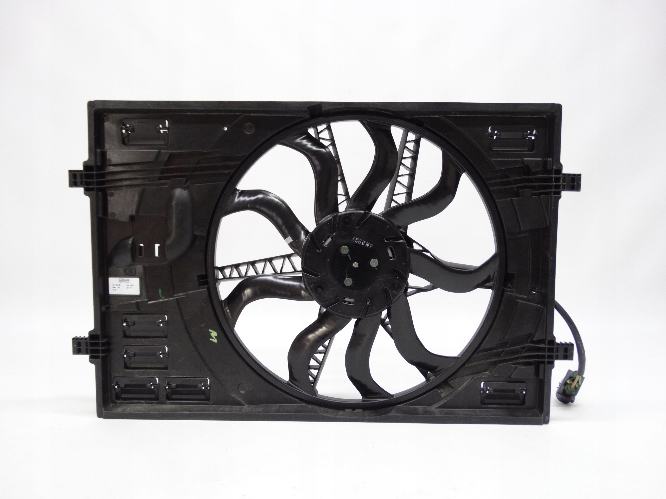 Second image of VW Golf VIII Leon IV A3 8Y wentylator chłodnicy 5WA121203P oryginalny