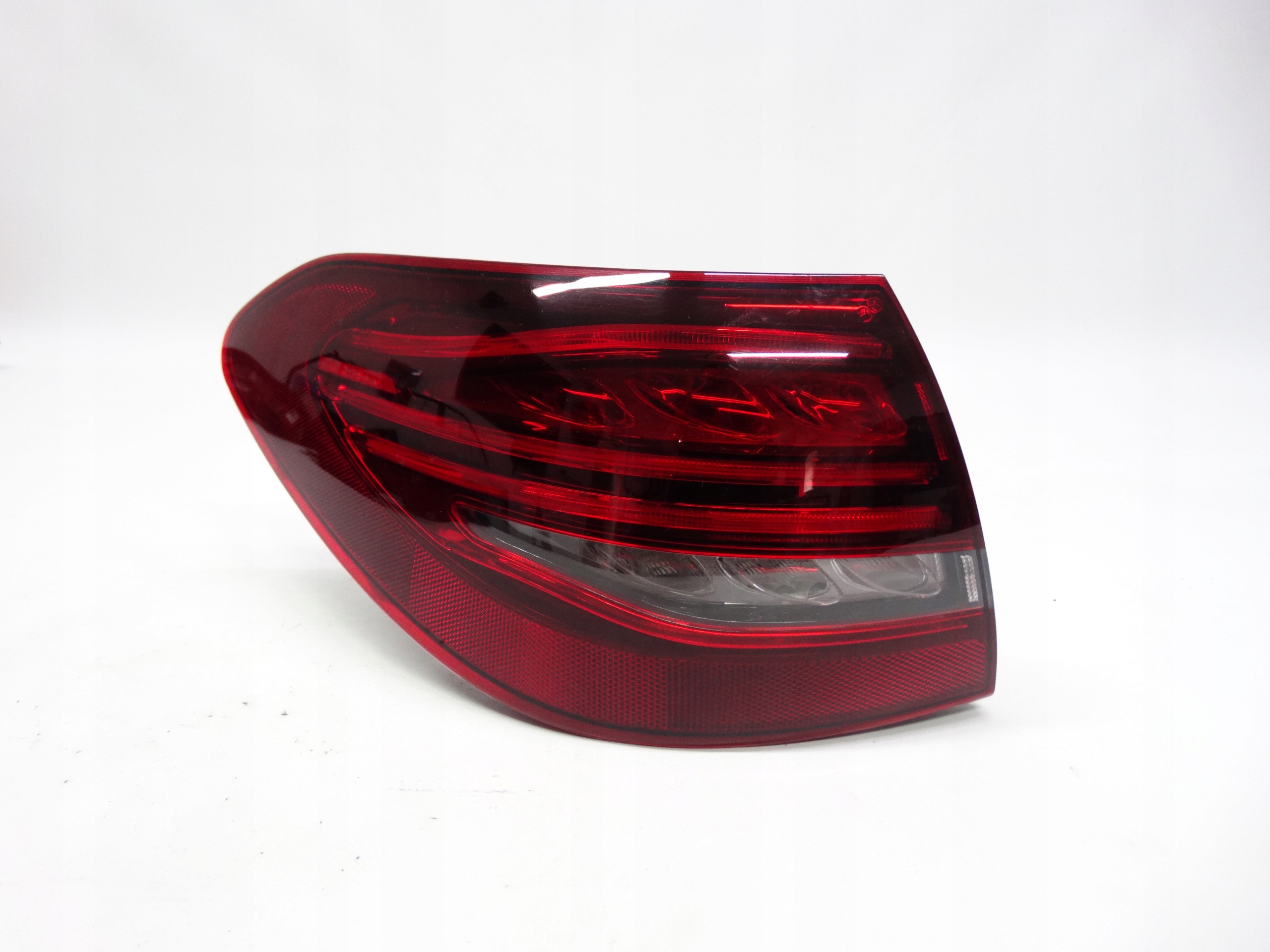 Second image of Mercedes C-Klasa W205 Kombi Lift S205 18-21 lampa tylna lewa A2059062805