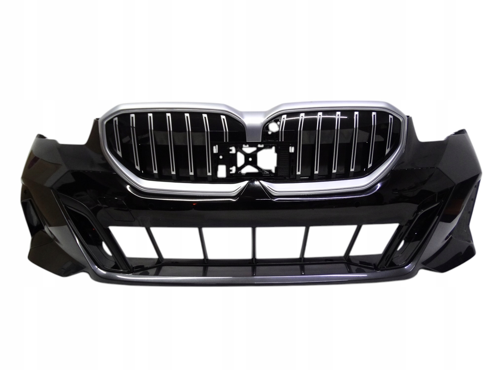 BMW 5 G60 M-Pakiet 2023+ zderzak przedni 8084653 oryginalny