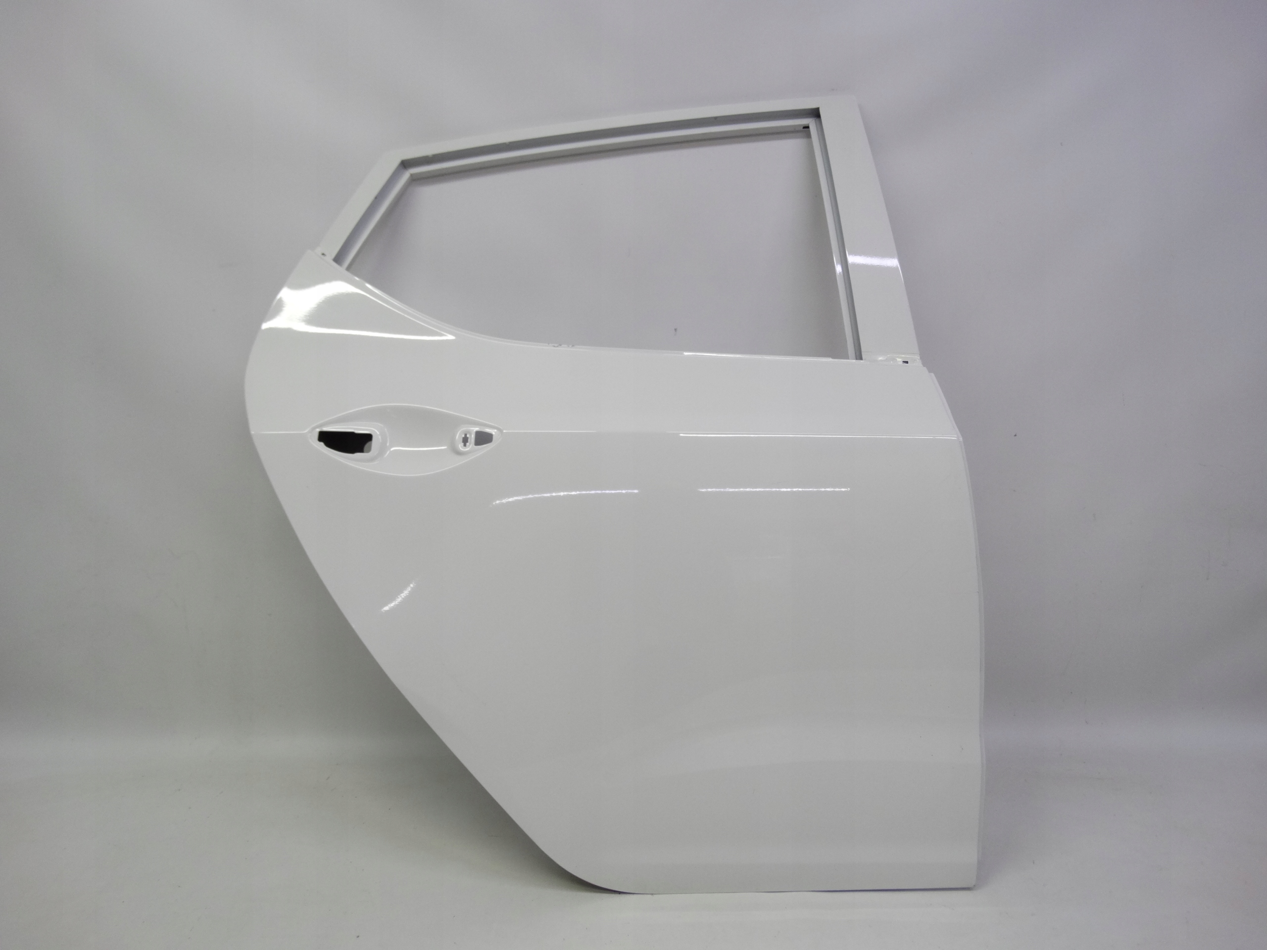 Second image of Hyundai i10 II 2013-2019 drzwi prawe tylne oryginalne