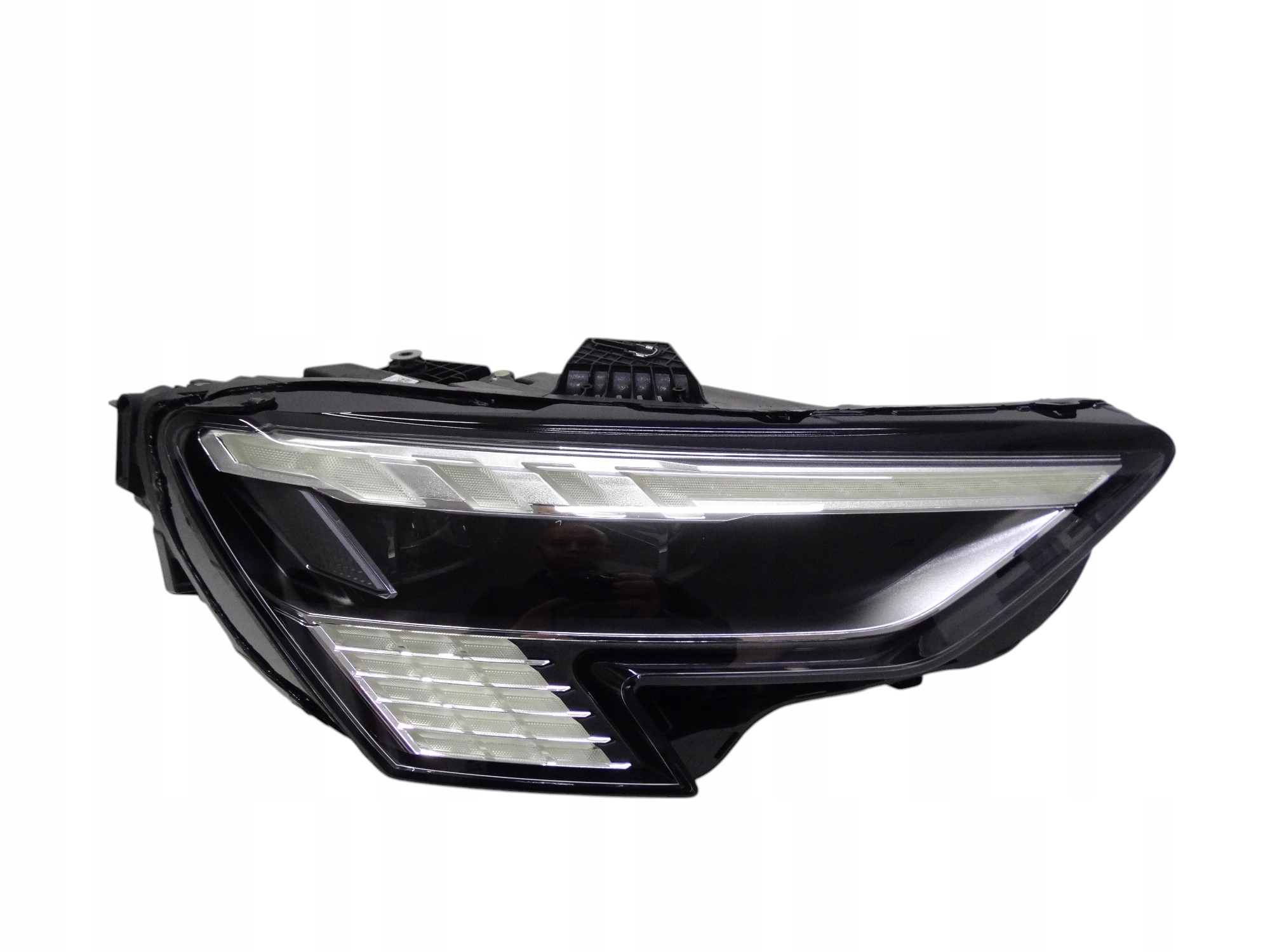 Audi A3 8Y 2020-2024 lampa prawa Matrix Full LED 8Y0941036 oryginalna