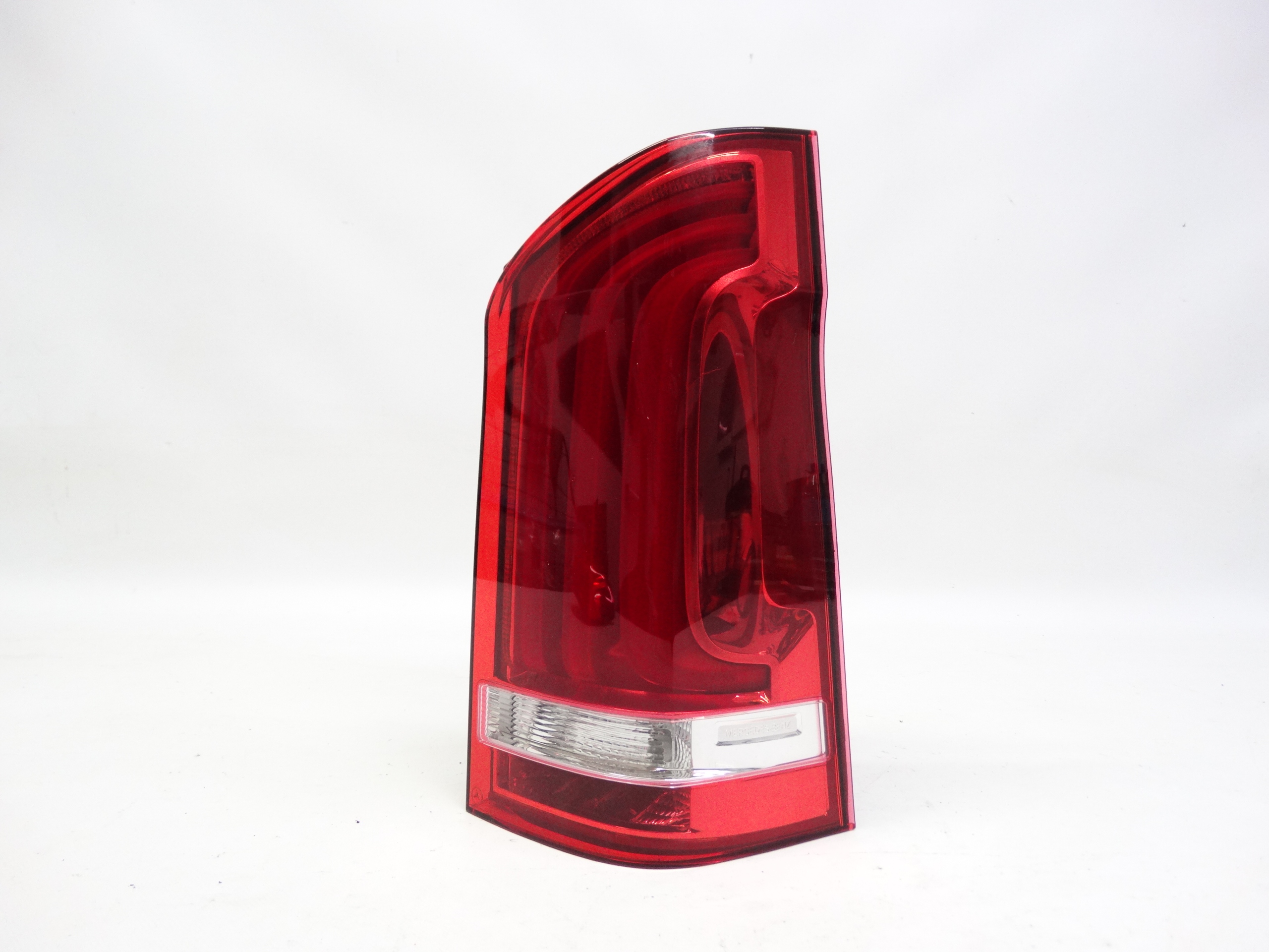 Second image of Mercedes V-Klasa W447 14-23 lampa tylna prawa LED A4478200664 oryginalna