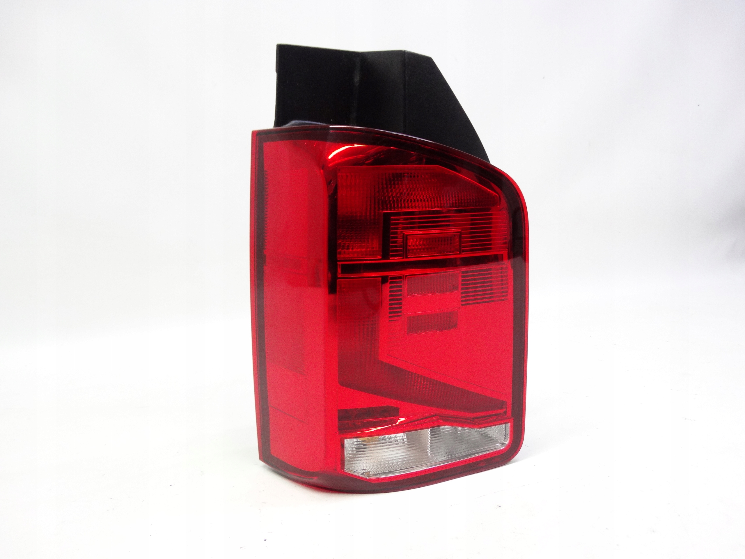 Second image of VW T6.1 Transporter 19-24 T6 Lift lampa tylna lewa 7LA945095L oryginalna