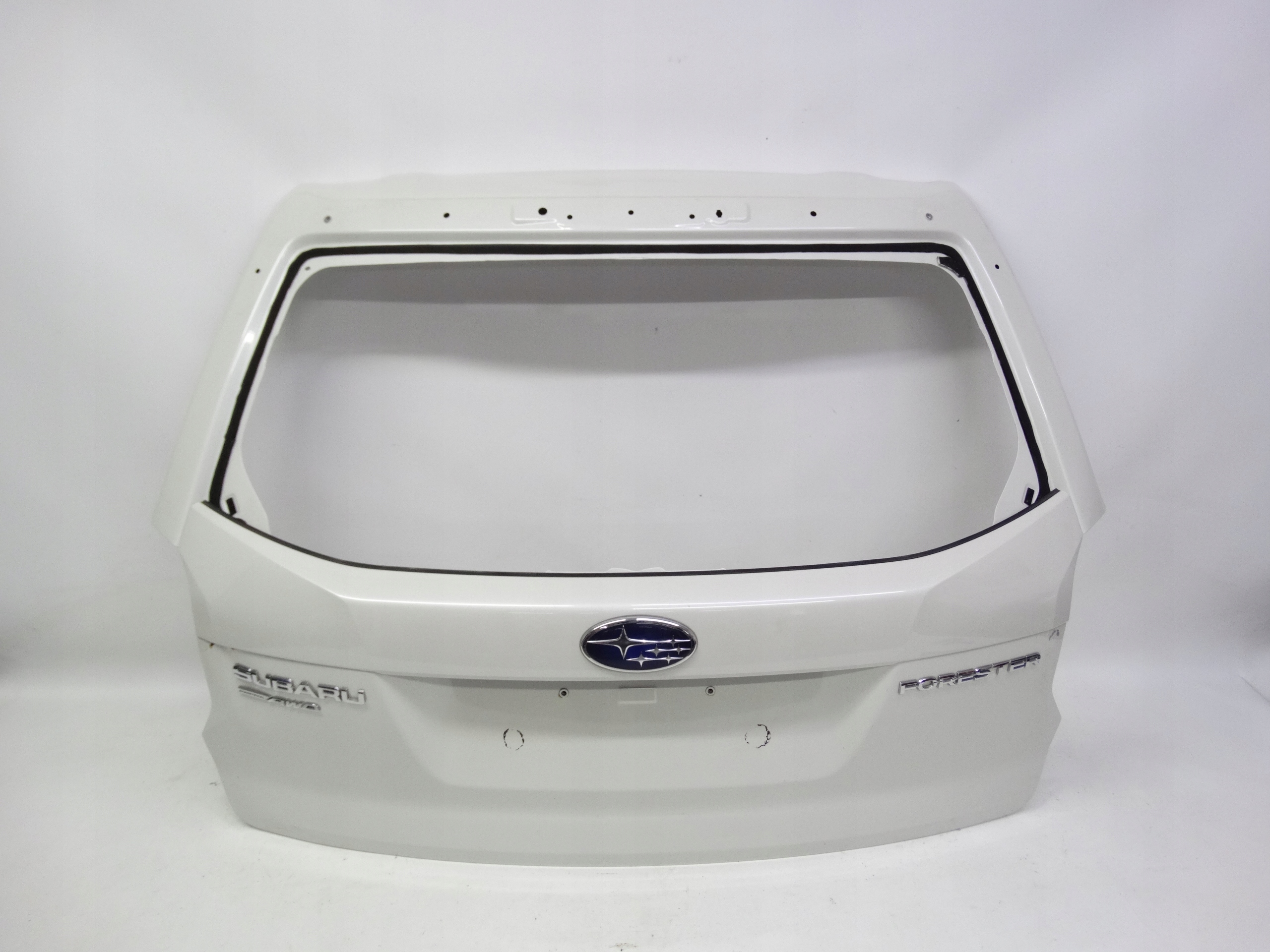 Second image of Subaru Forester IV SJ 2012-2018 klapa bagażnika oryginalna