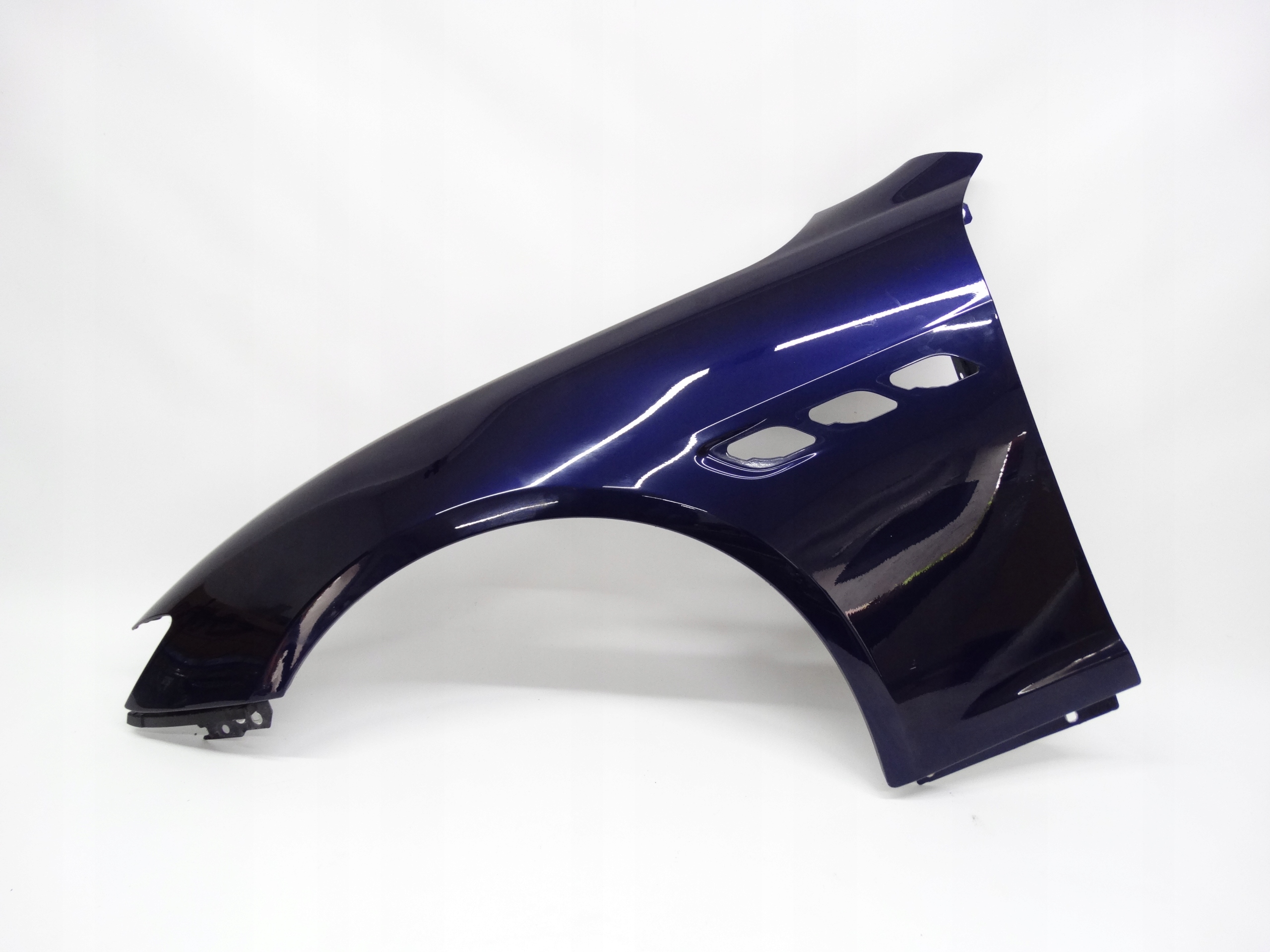 Second image of Maserati Quattroporte VI M156 16-23 błotnik lewy przedni oryginalny