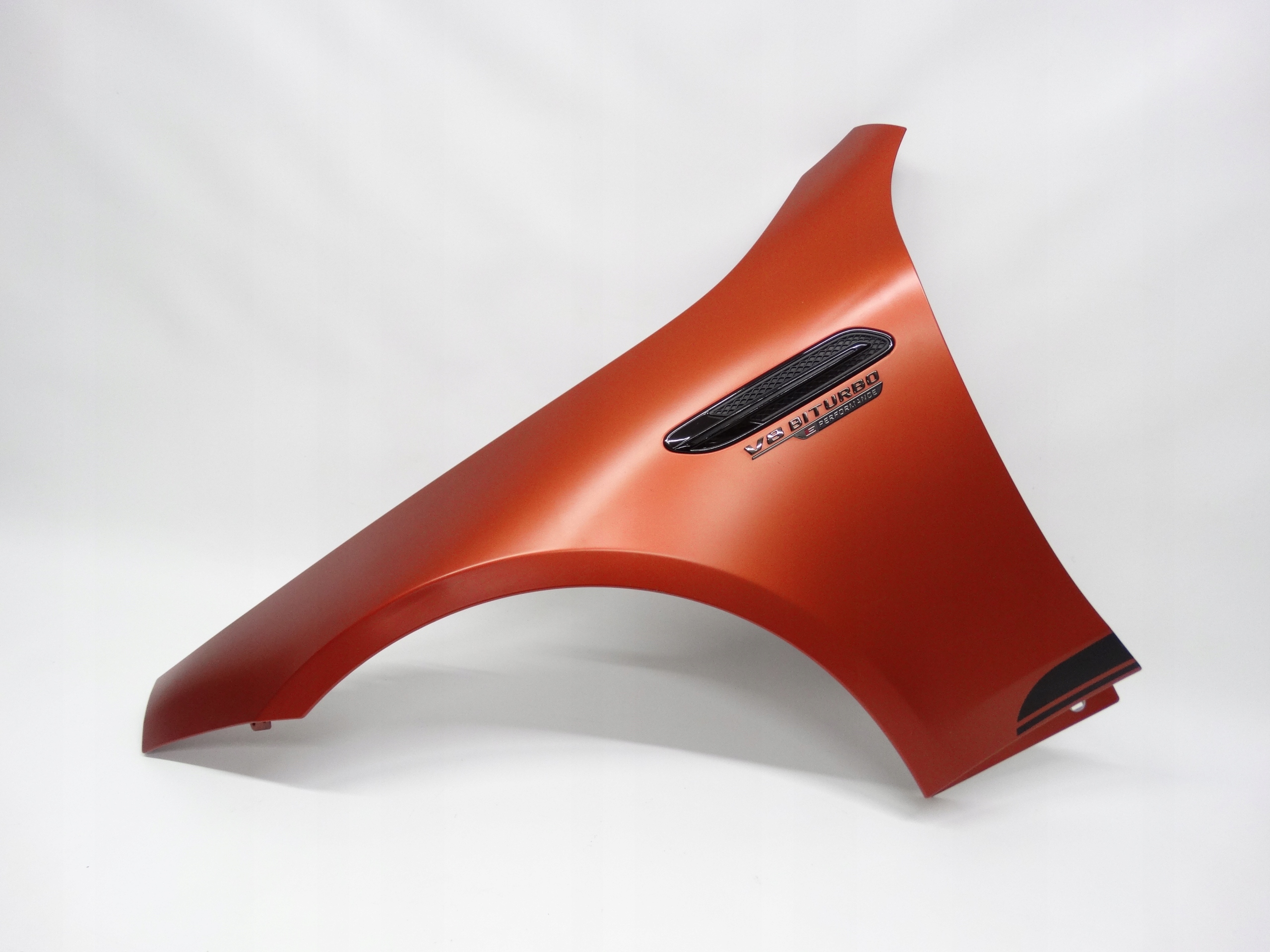 Second image of Mercedes-AMG GT 4-Door Coupé 63 S E-Performance X290 błotnik lewy przedni