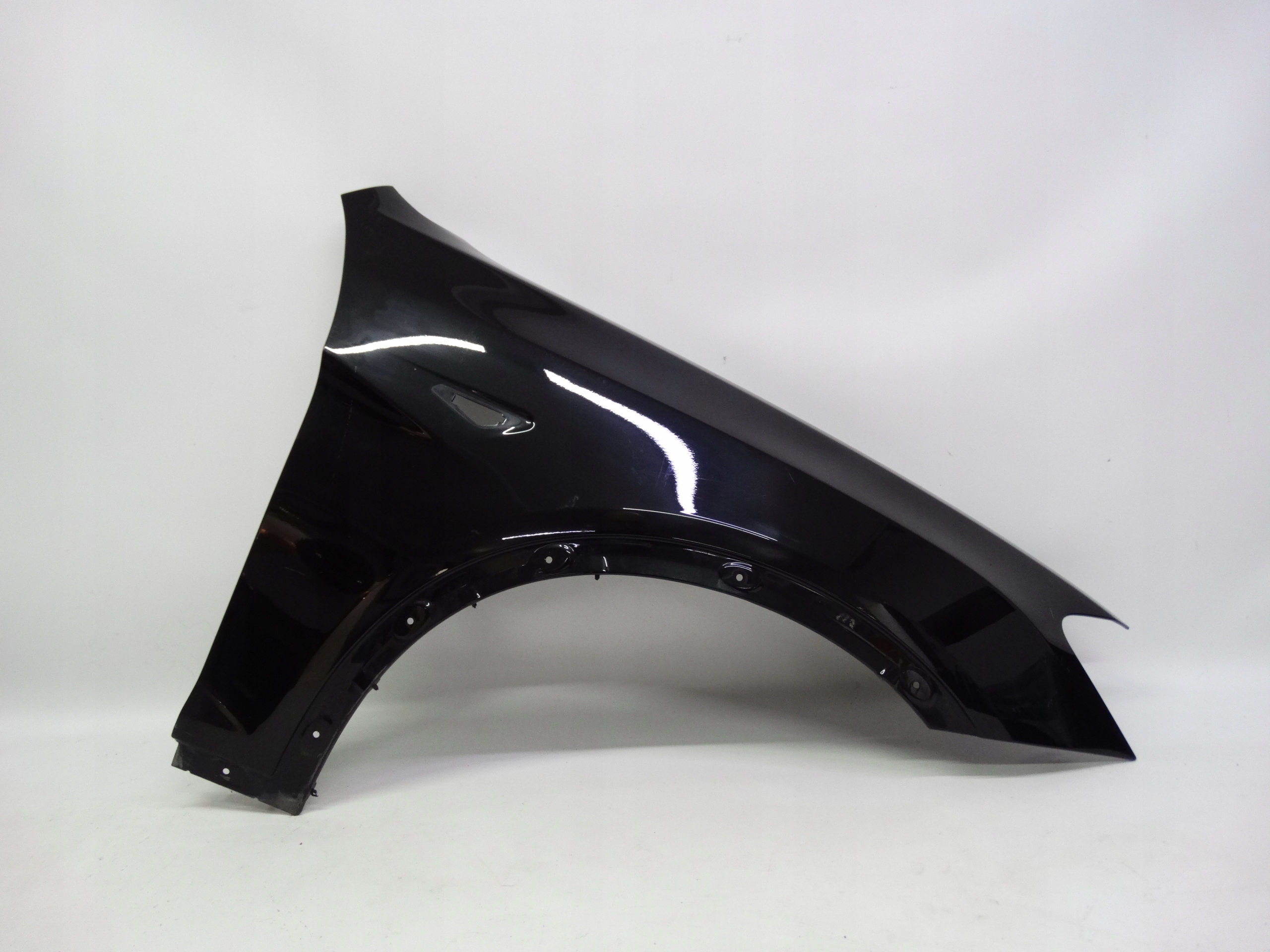 Second image of BMW X3 F25 X4 F26 10-17 błotnik prawy przedni oryginalny