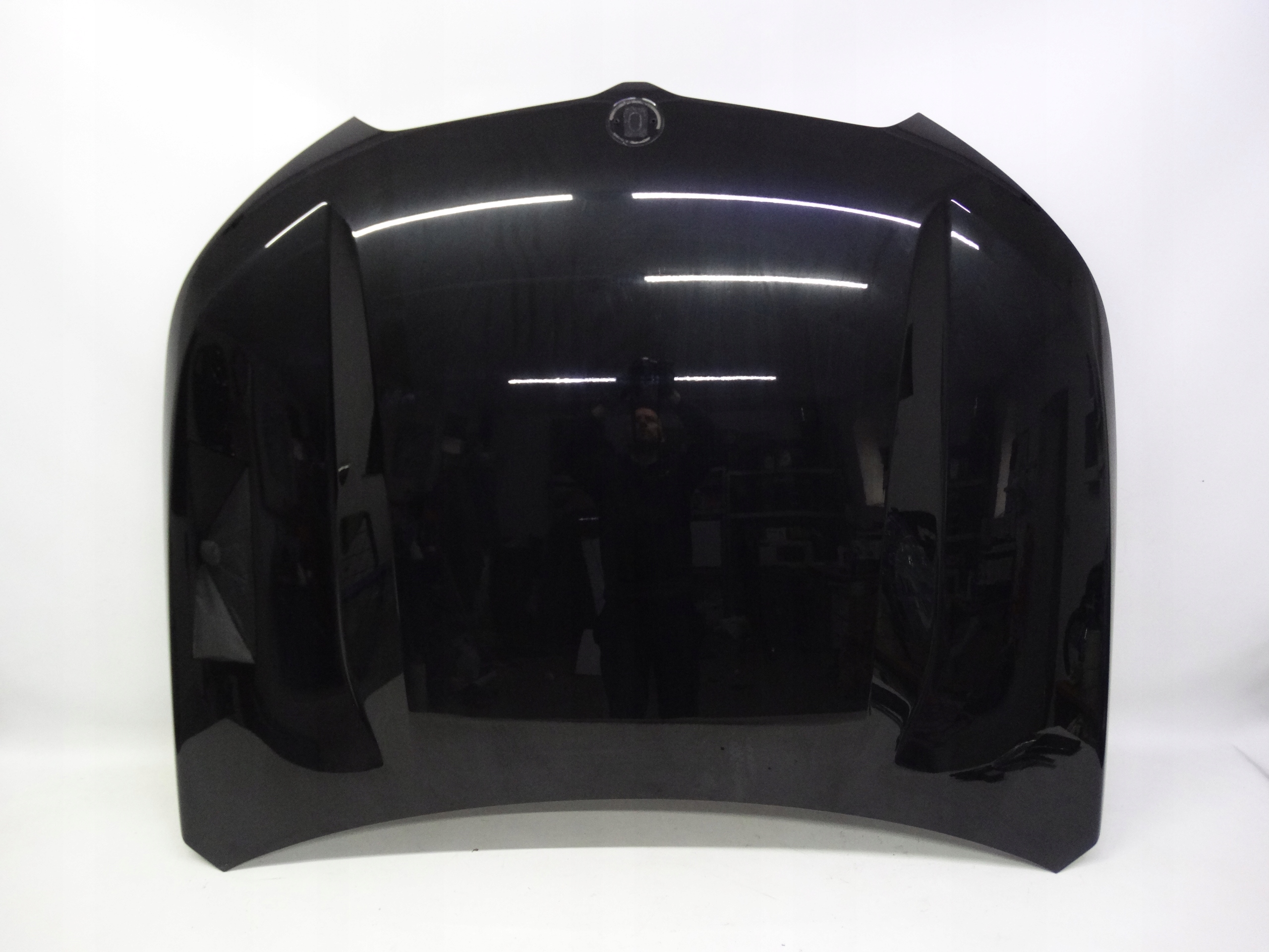 Second image of BMW X1 III U11 2022+ maska pokrywa silnika oryginalna