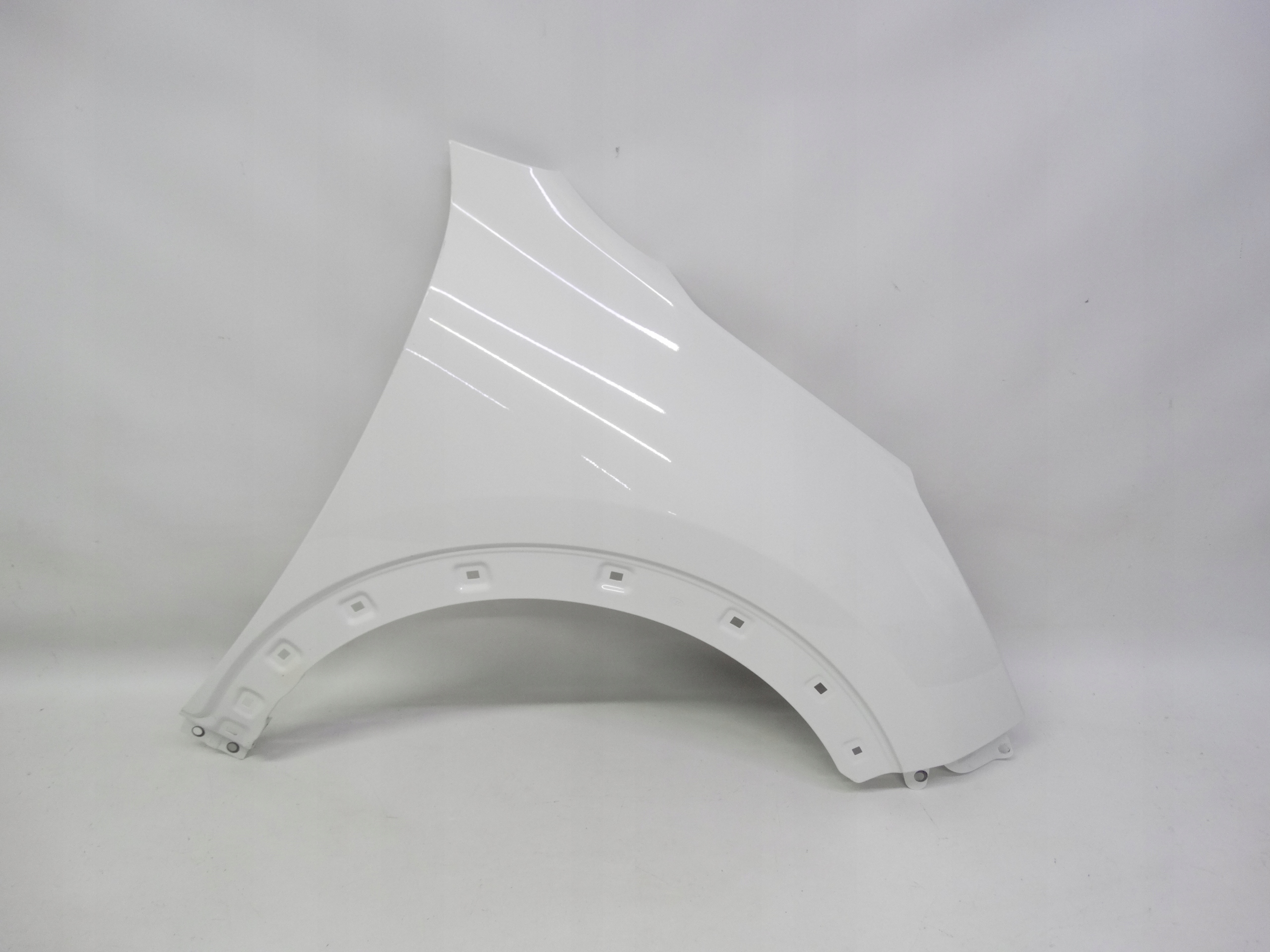 Second image of Kia Niro I 2016-2021 błotnik prawy przedni oryginalny