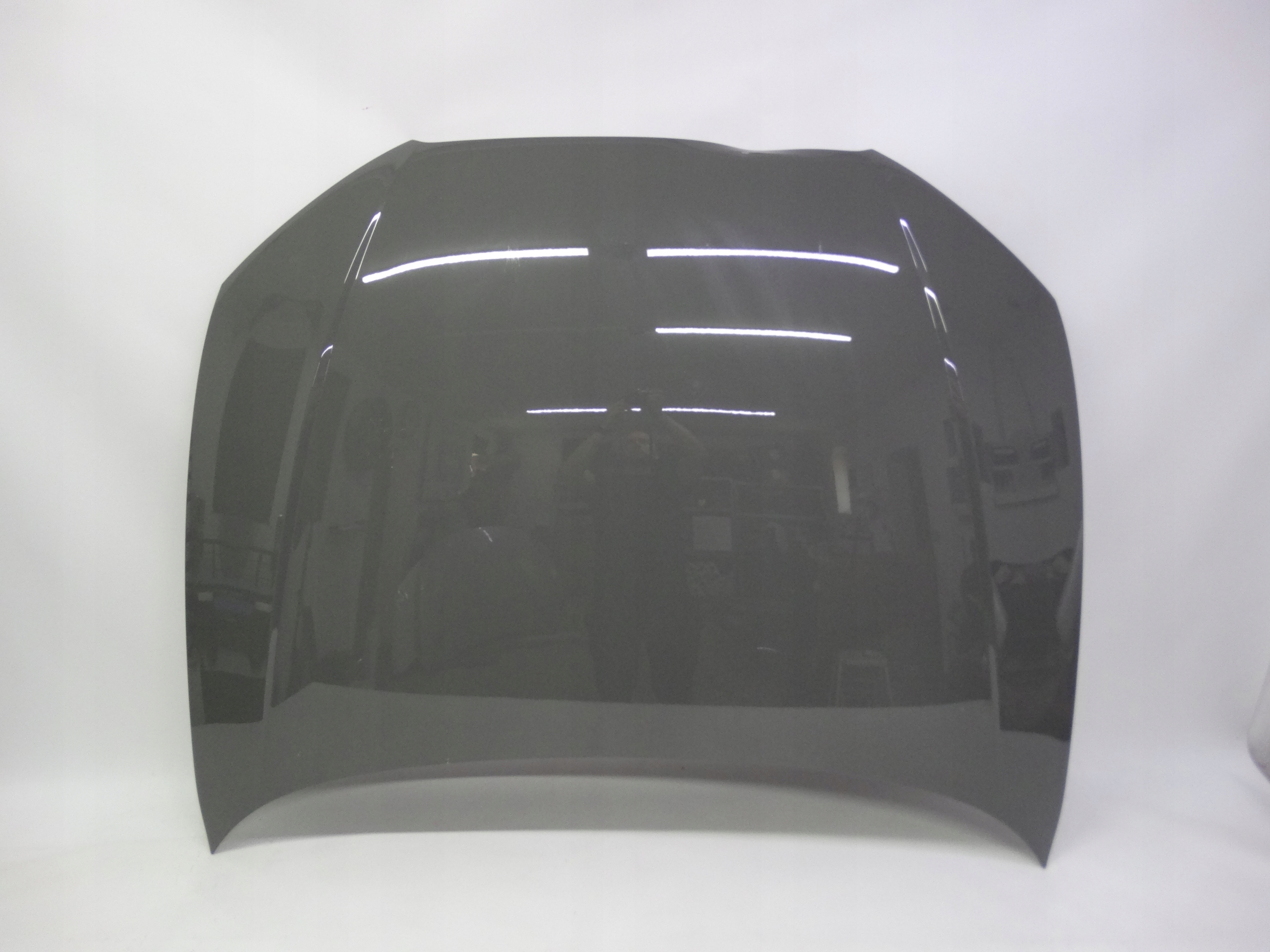 Second image of Audi A3 8V Hatchback 12-20 maska pokrywa silnika oryginalna