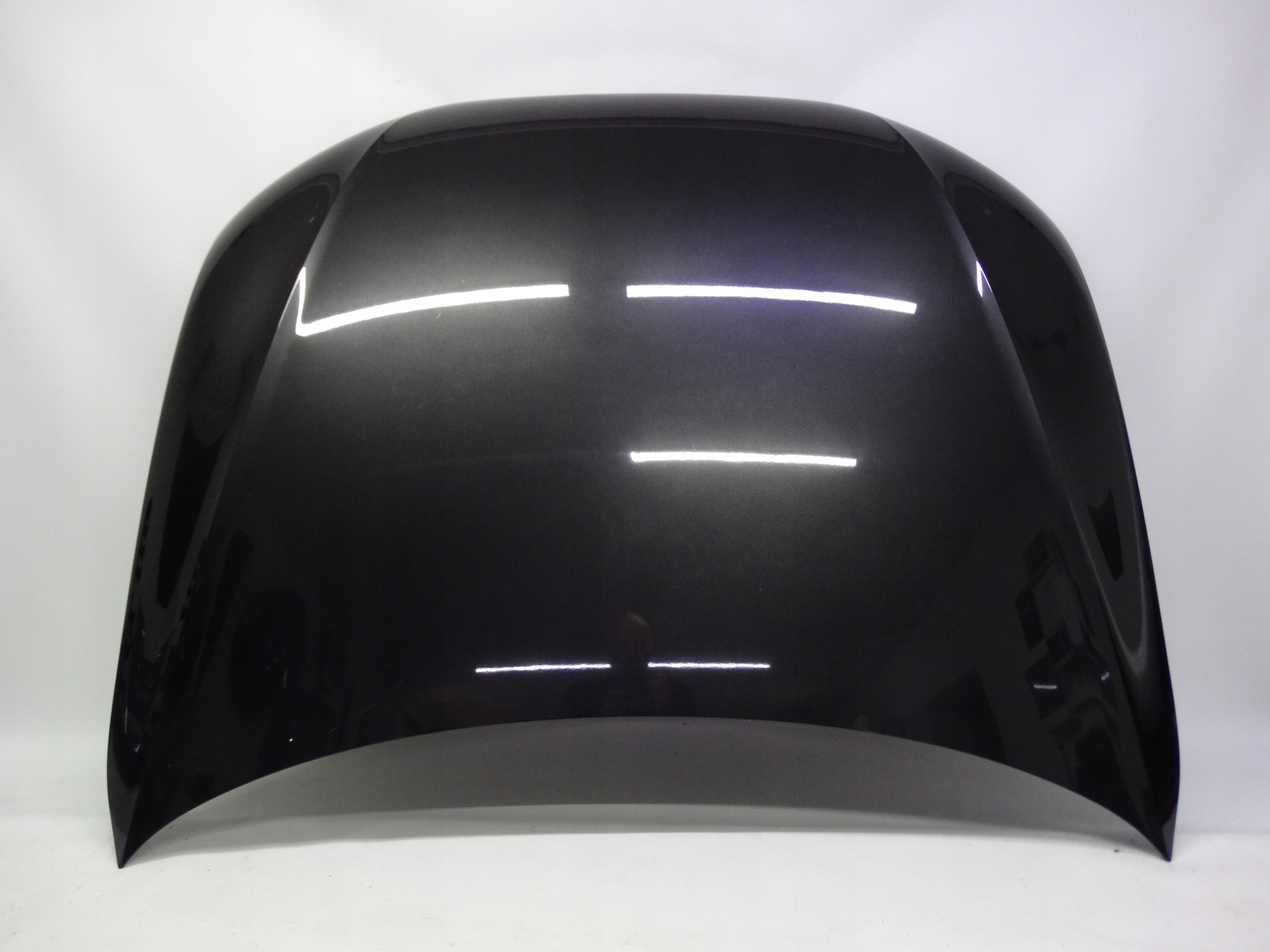 Second image of Audi A4 B8 Lift 2011-2015 maska pokrywa silnika oryginalna