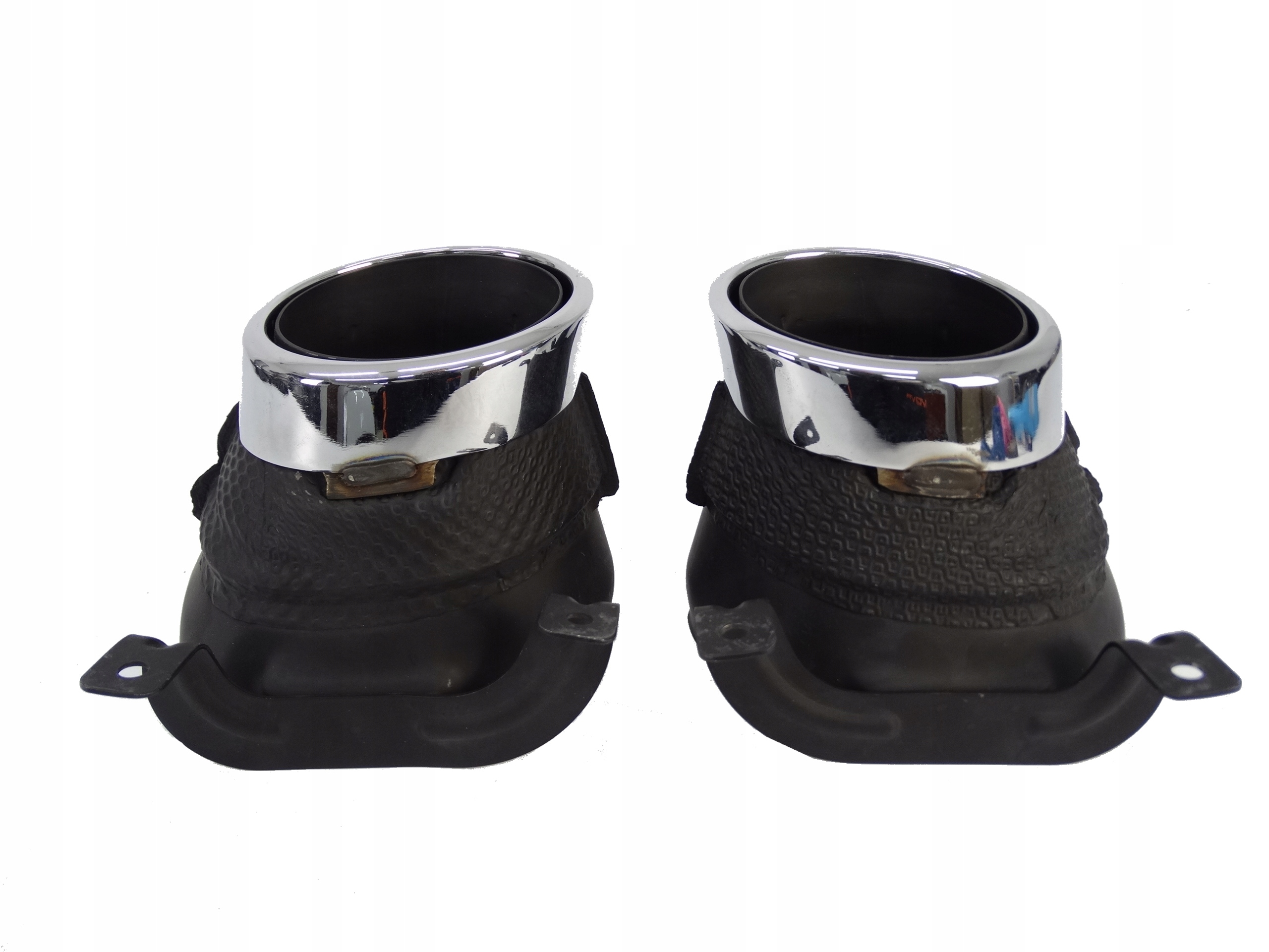 Porsche 911 Carrera 4S 992 końcówki wydechu NOWE