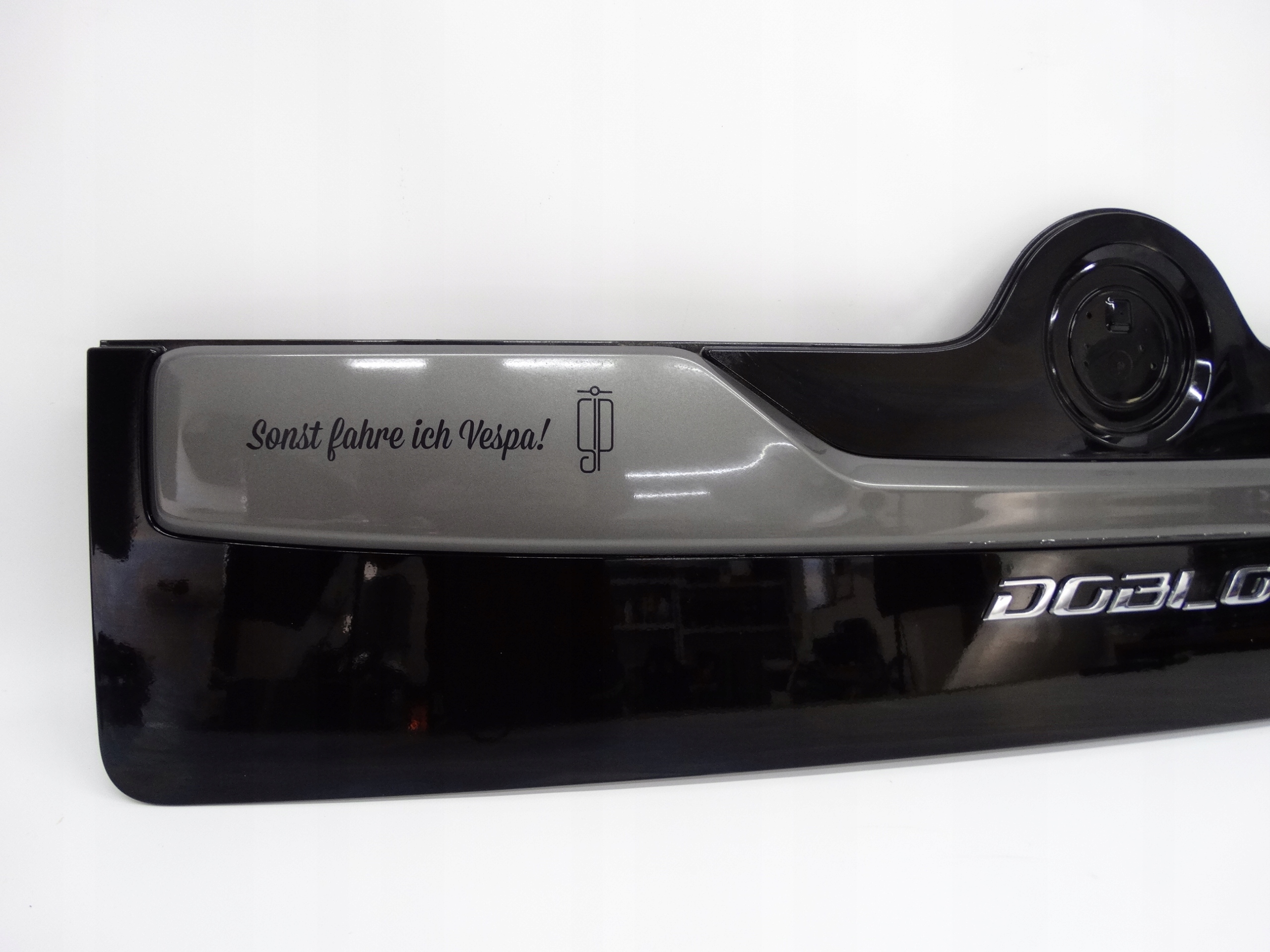 Second image of Fiat Doblo II Lift 14-20 blenda listwa klapy