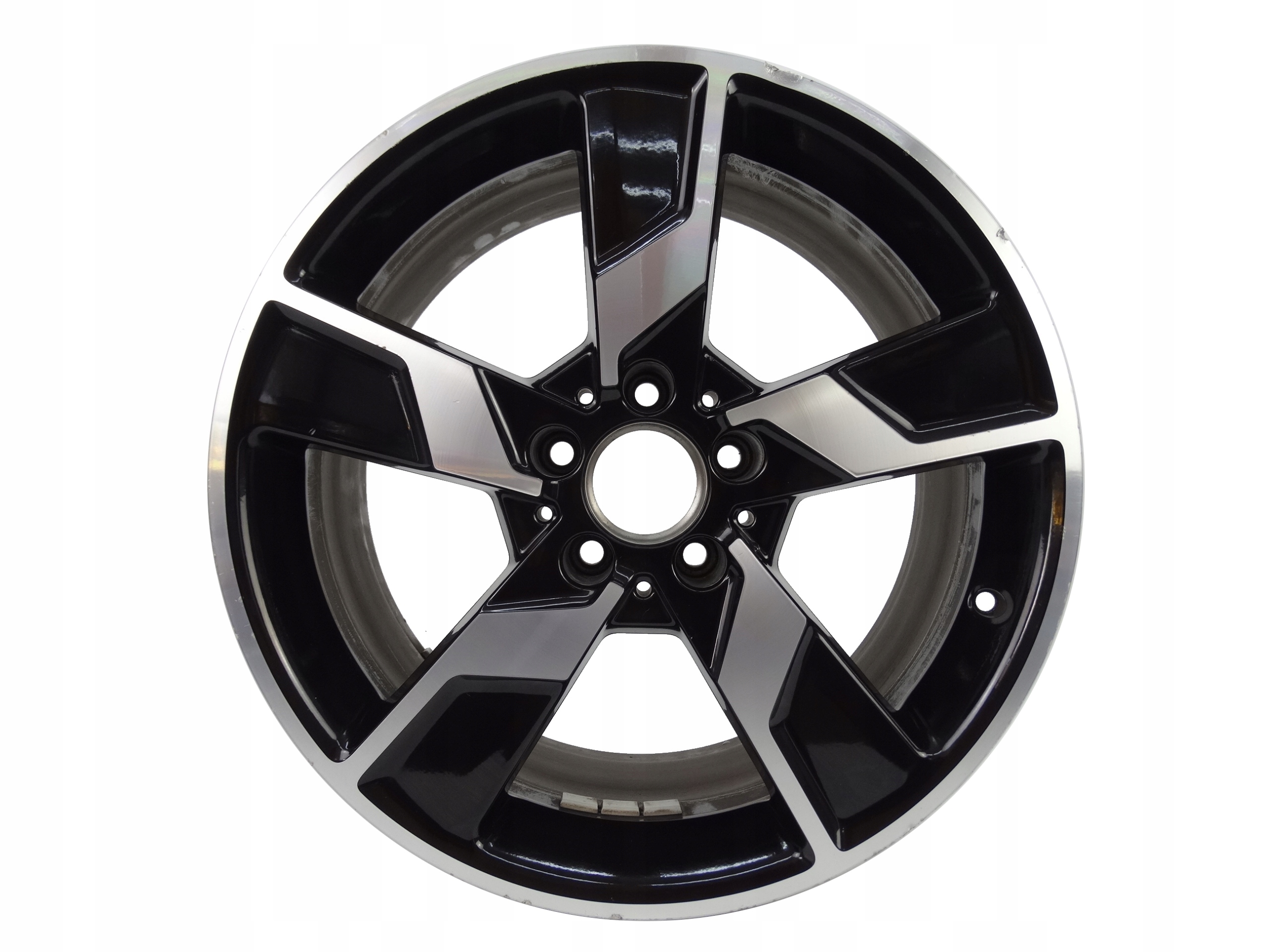 Mercedes E-klasa W212 felga 18 cali A2124013402