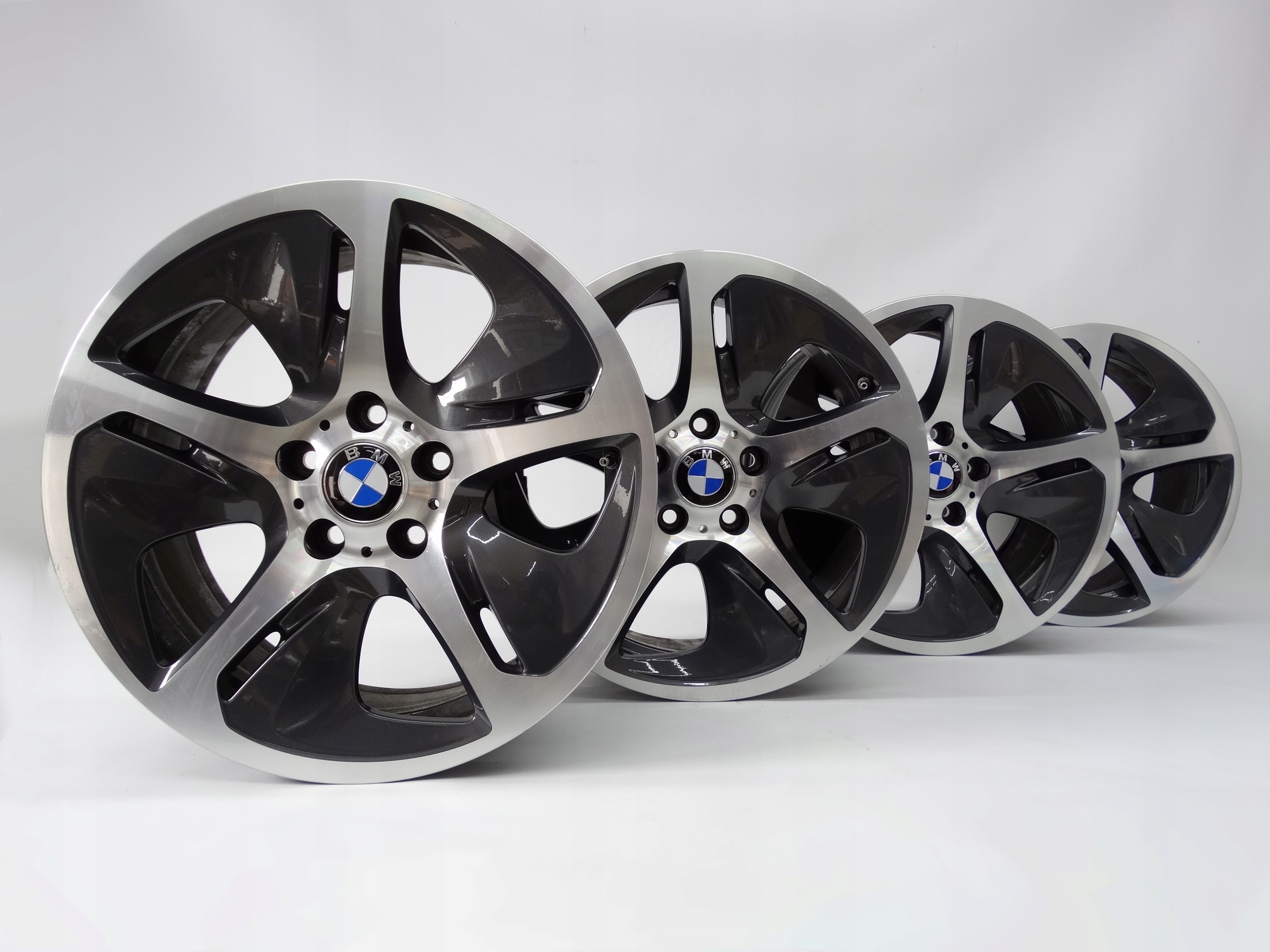 Second image of BMW 5 F10 Active Hybrid komplet 18 cali + czujniki