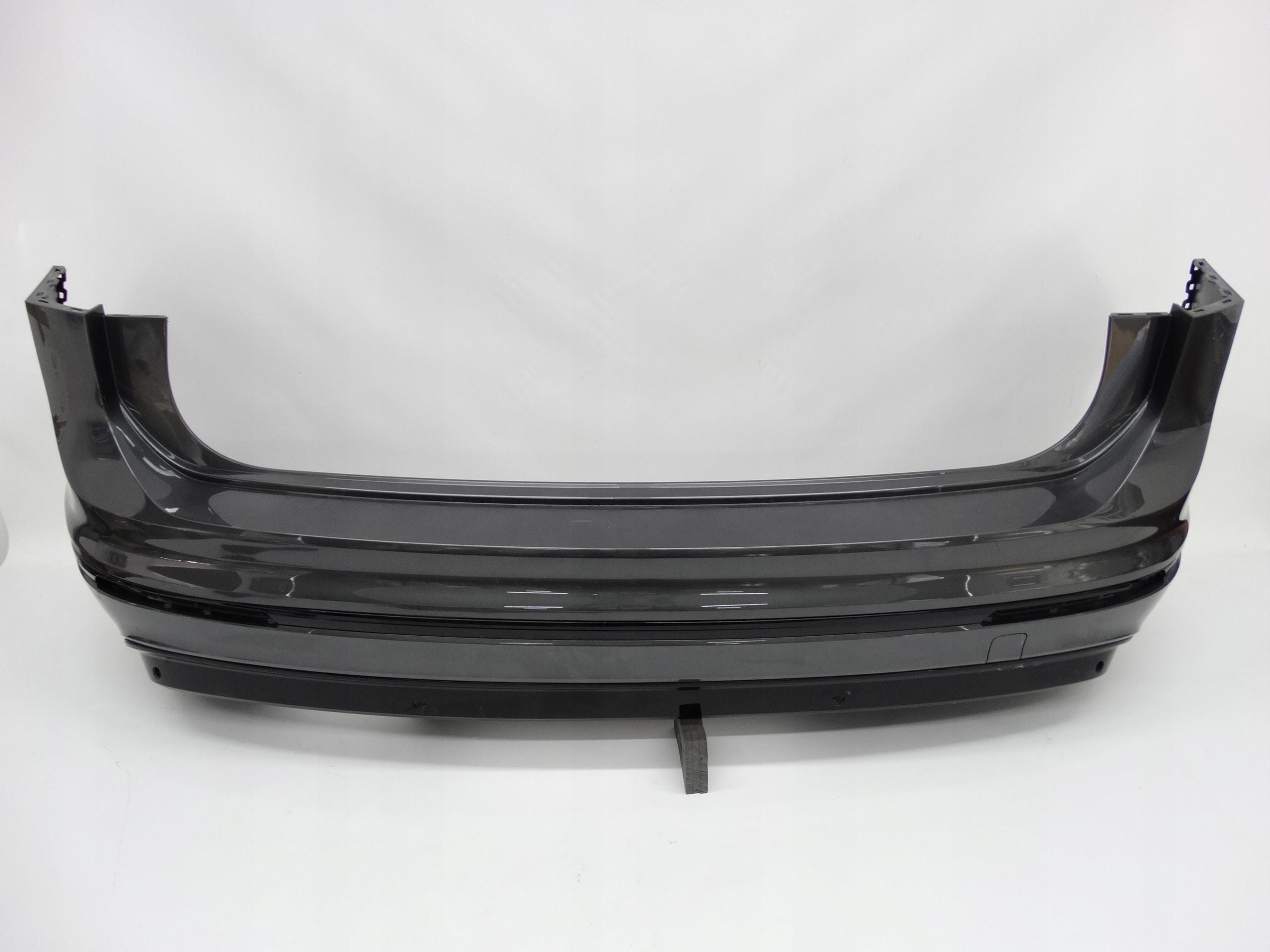 Second image of VW Tiguan II R-Line 5NA 16-20 zderzak tylny