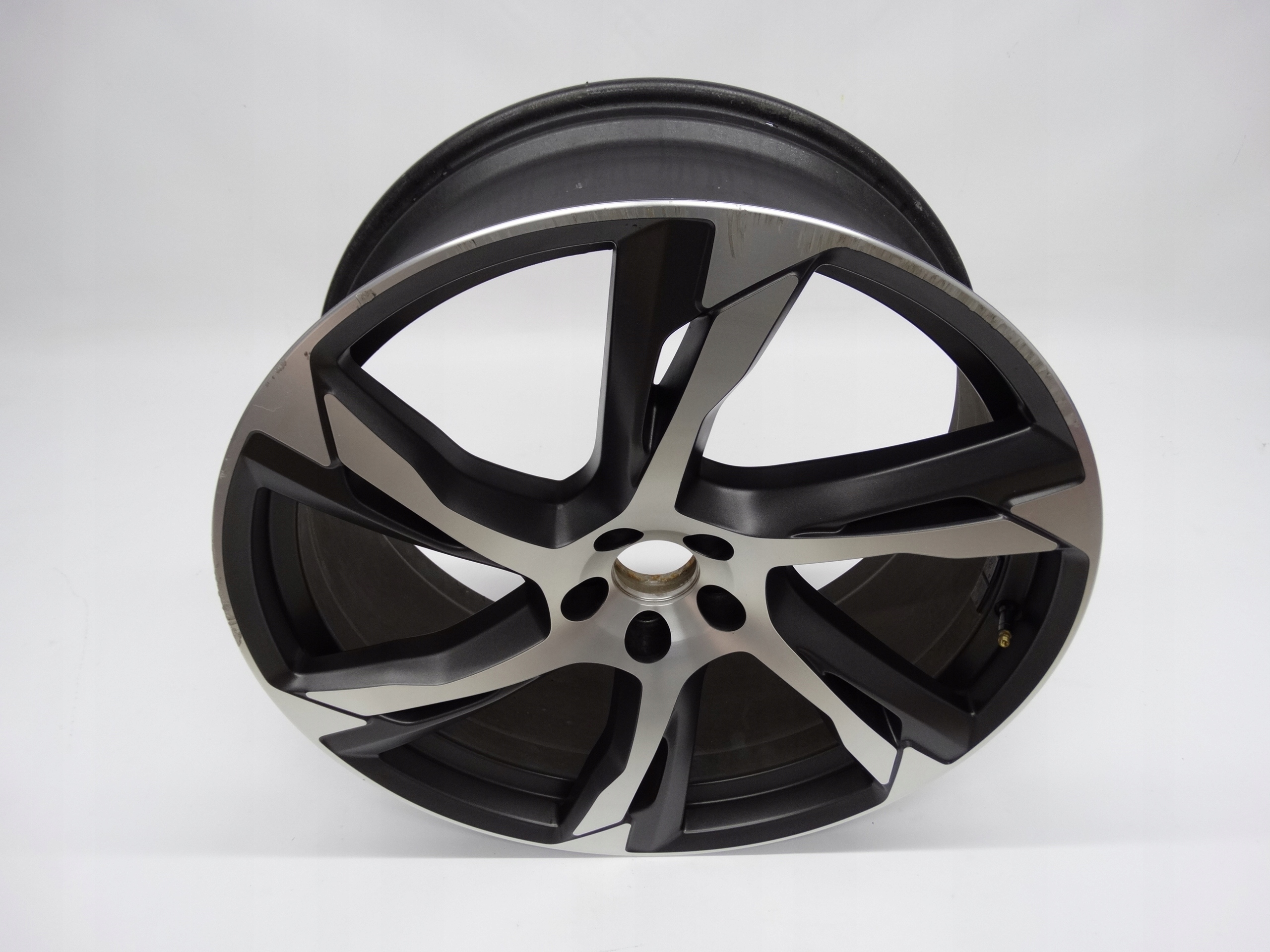 Second image of Volvo XC90 II felga 22 cale 31454204 + czujnik