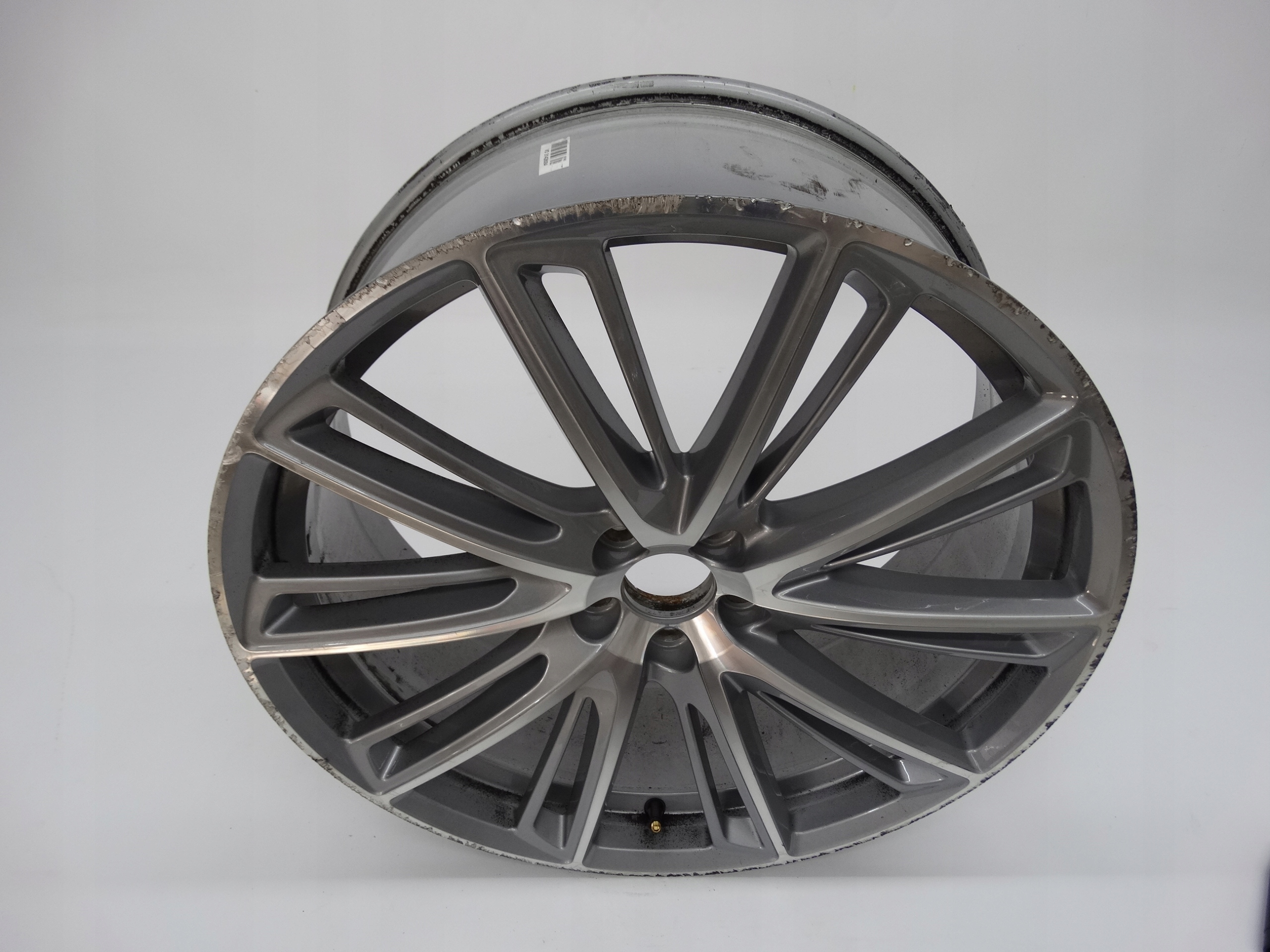 Second image of Volvo V90 S90 felga 21 cali 31428084 oryginalna