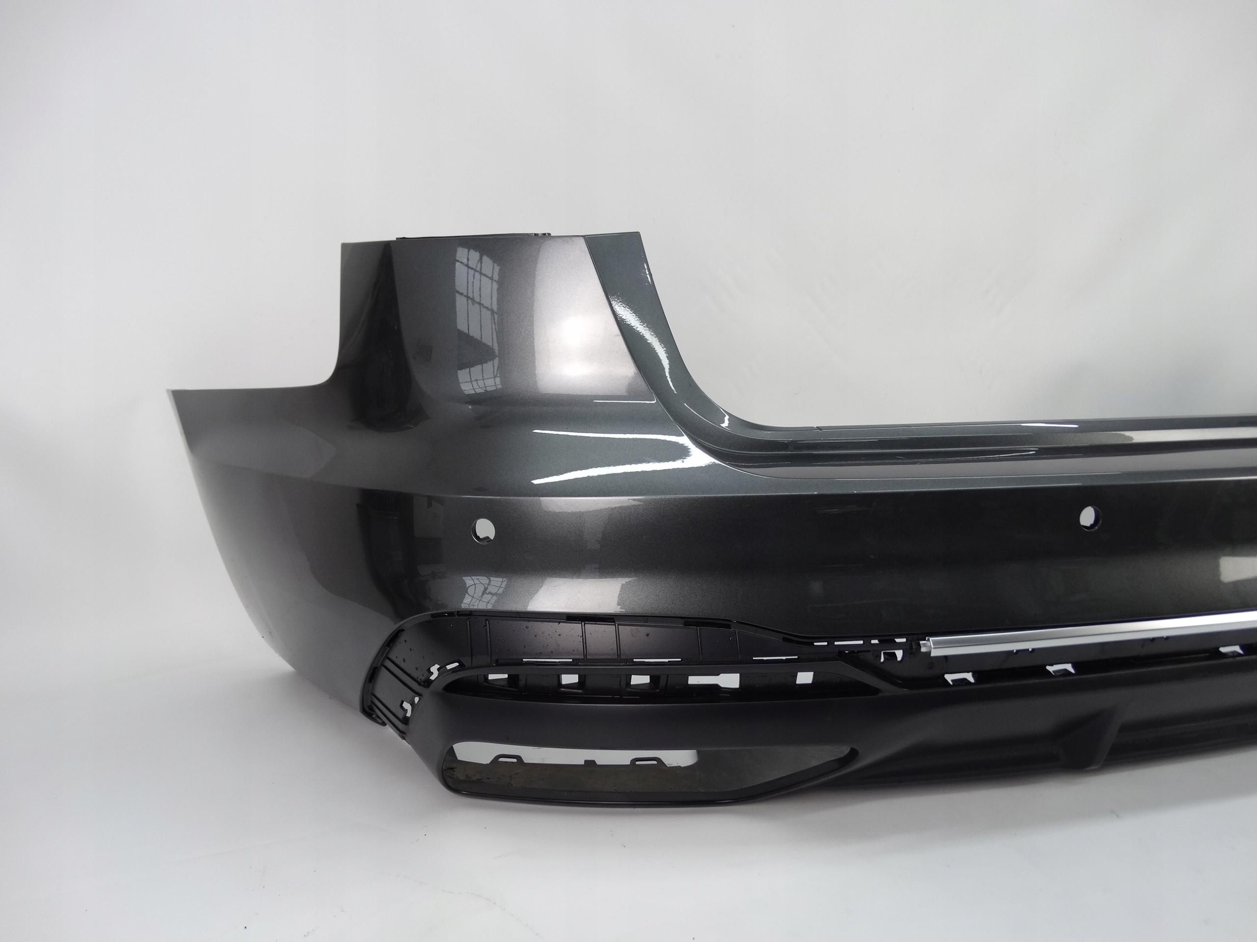 Second image of Audi A4 B9 Lift S-line Kombi Avant 19- zderzak tył