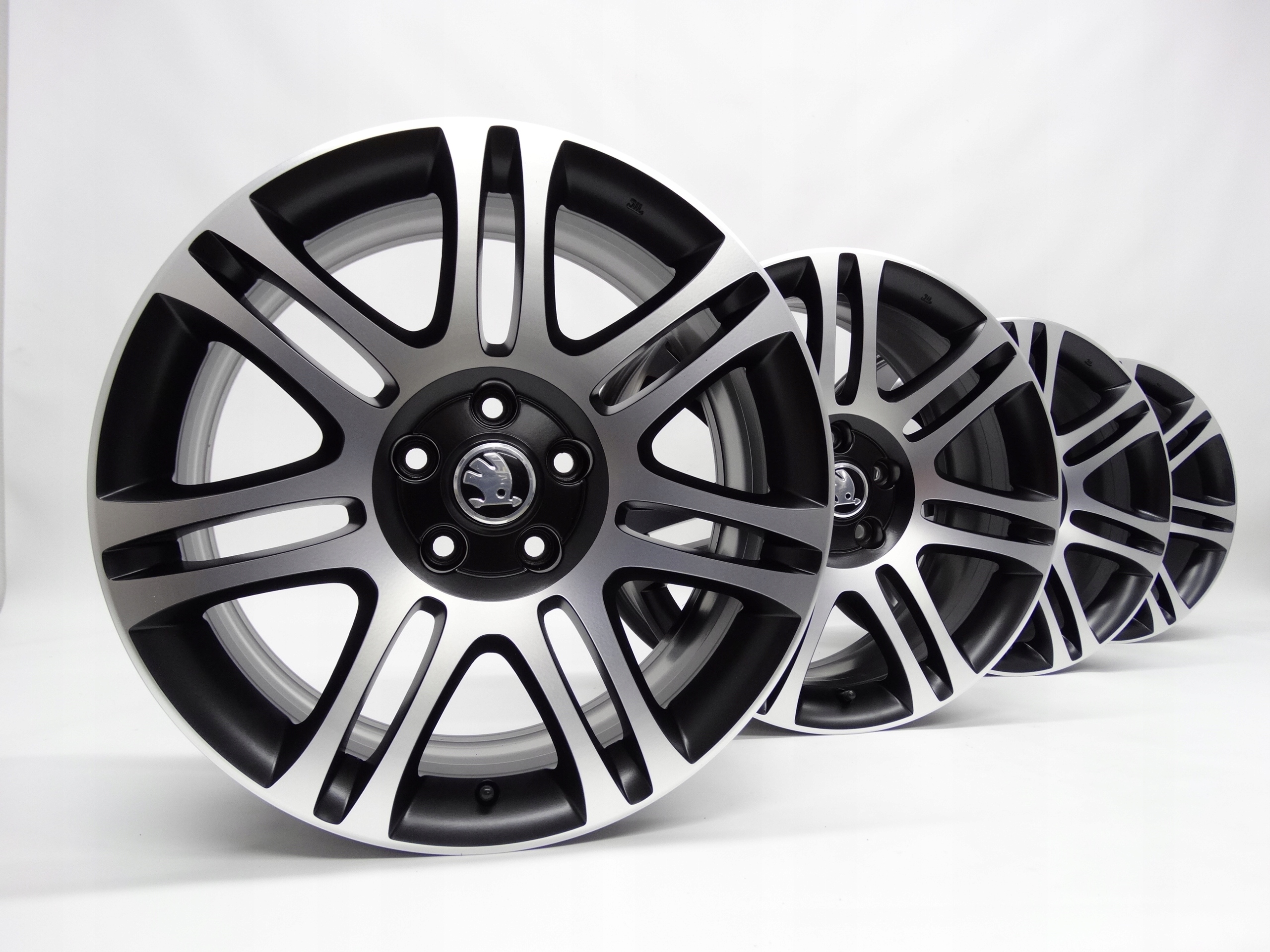 Second image of Skoda SuperB II 3T0 komplet 18 cali 3T0601025E