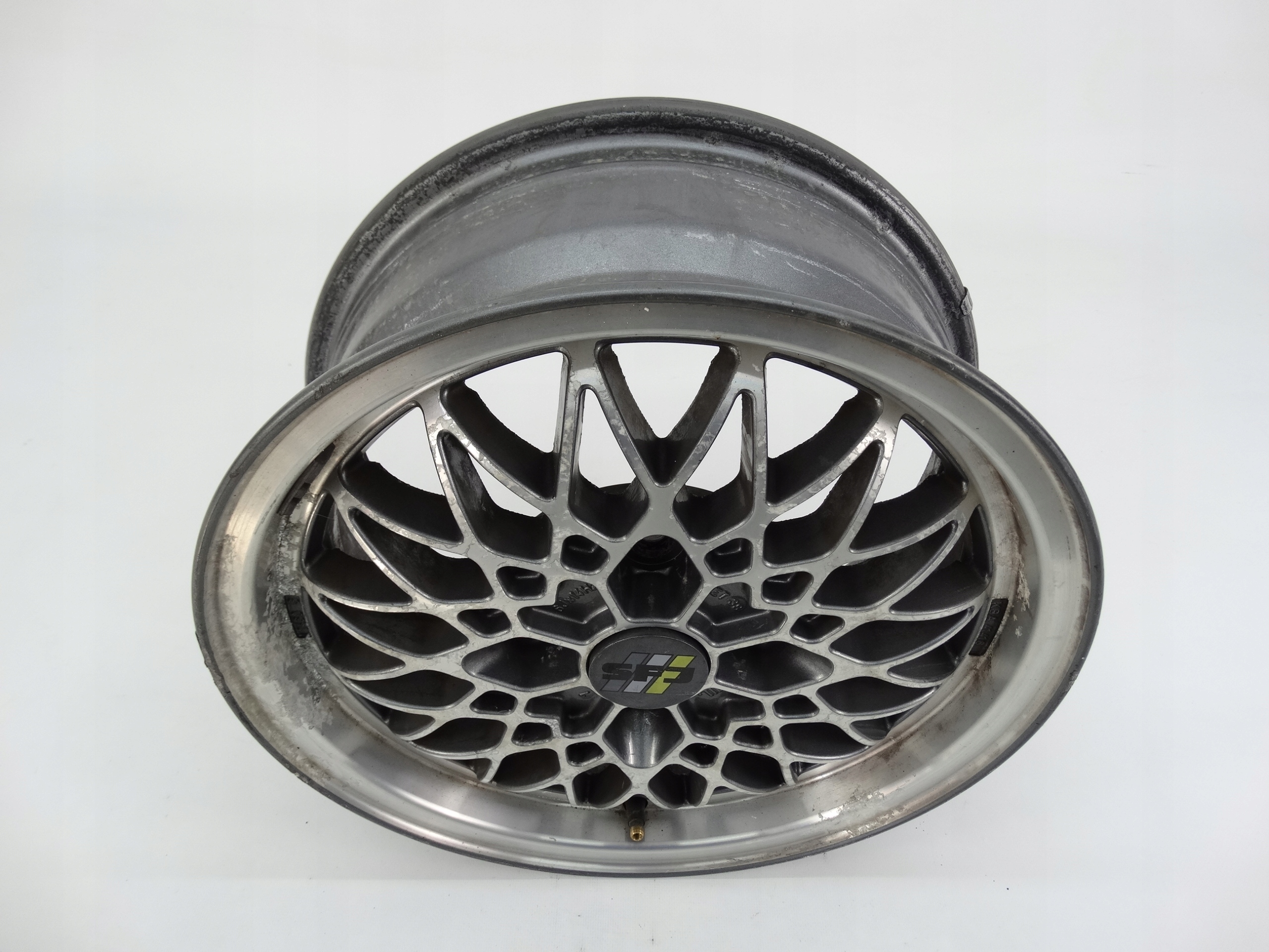 Second image of VW Golf Mk1 Cabrio EXIP felga 14 cali oryginał