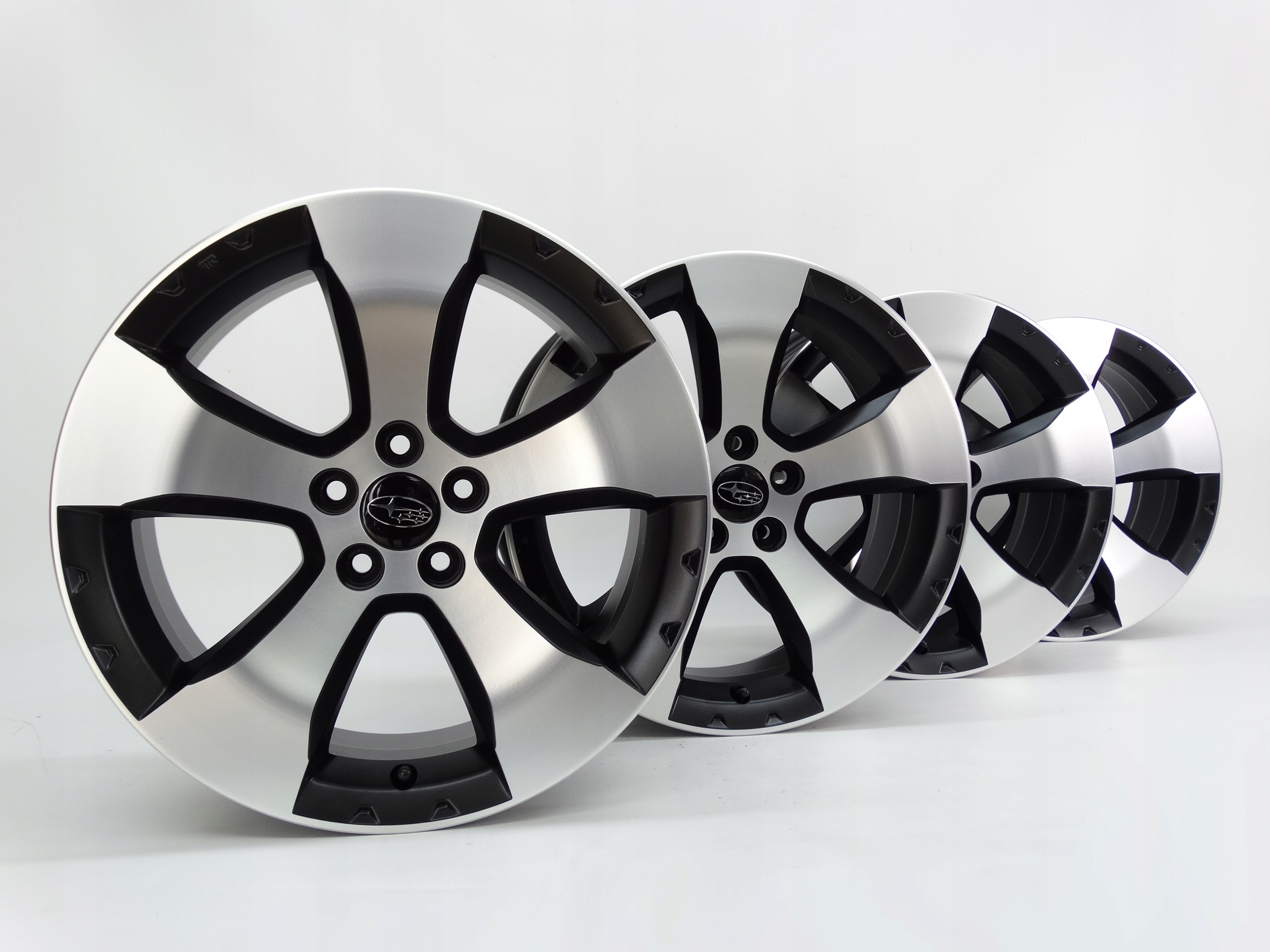 Second image of Subaru Forester Outback komplet felg 17 cali