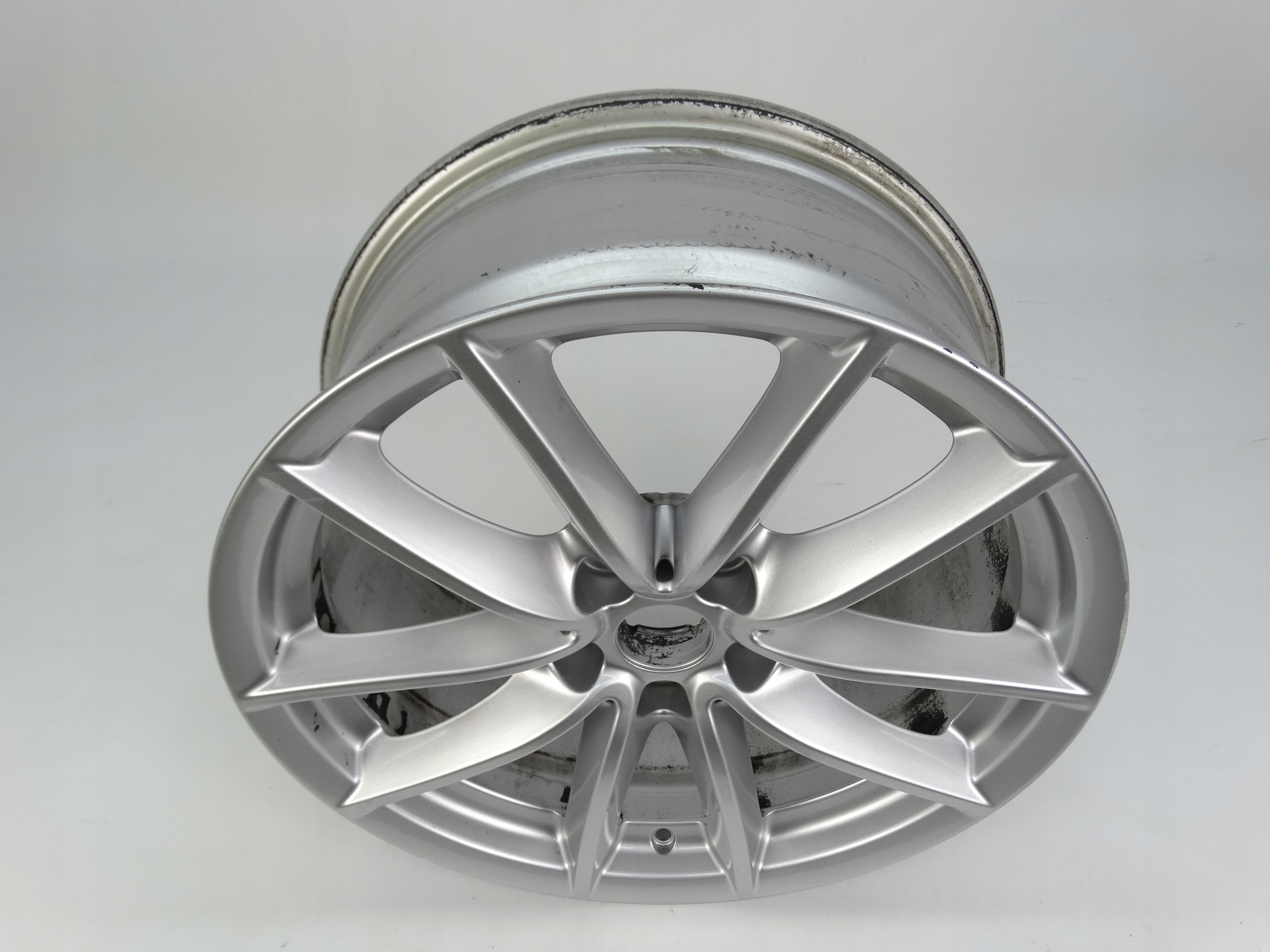 Second image of BMW X5 G05 X6 G06 felga 18 cali 6880684 oryginalna