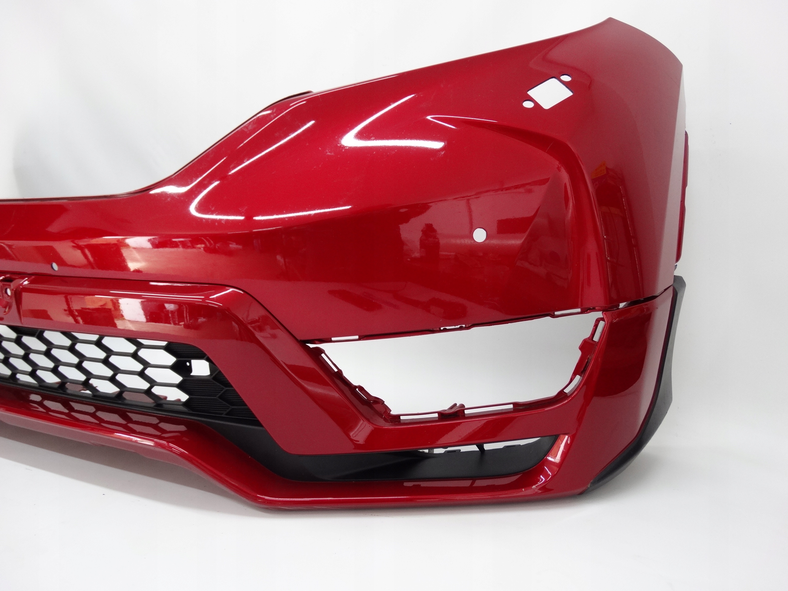 Second image of Honda CR-V 5 Aero 19- zderzak przedni oryginalny