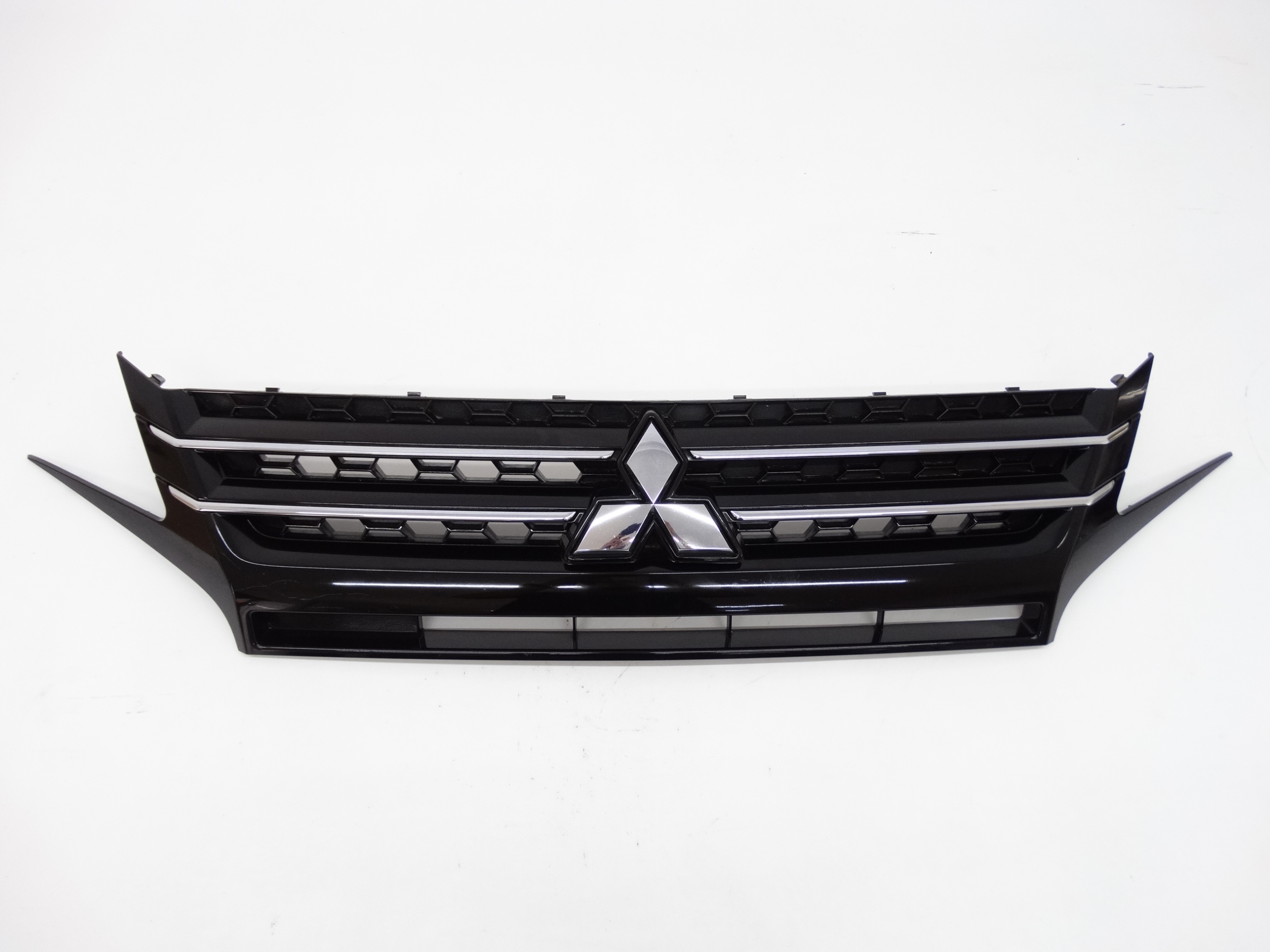 Second image of Mitsubishi Space Star II Lift 19- grill atrapa